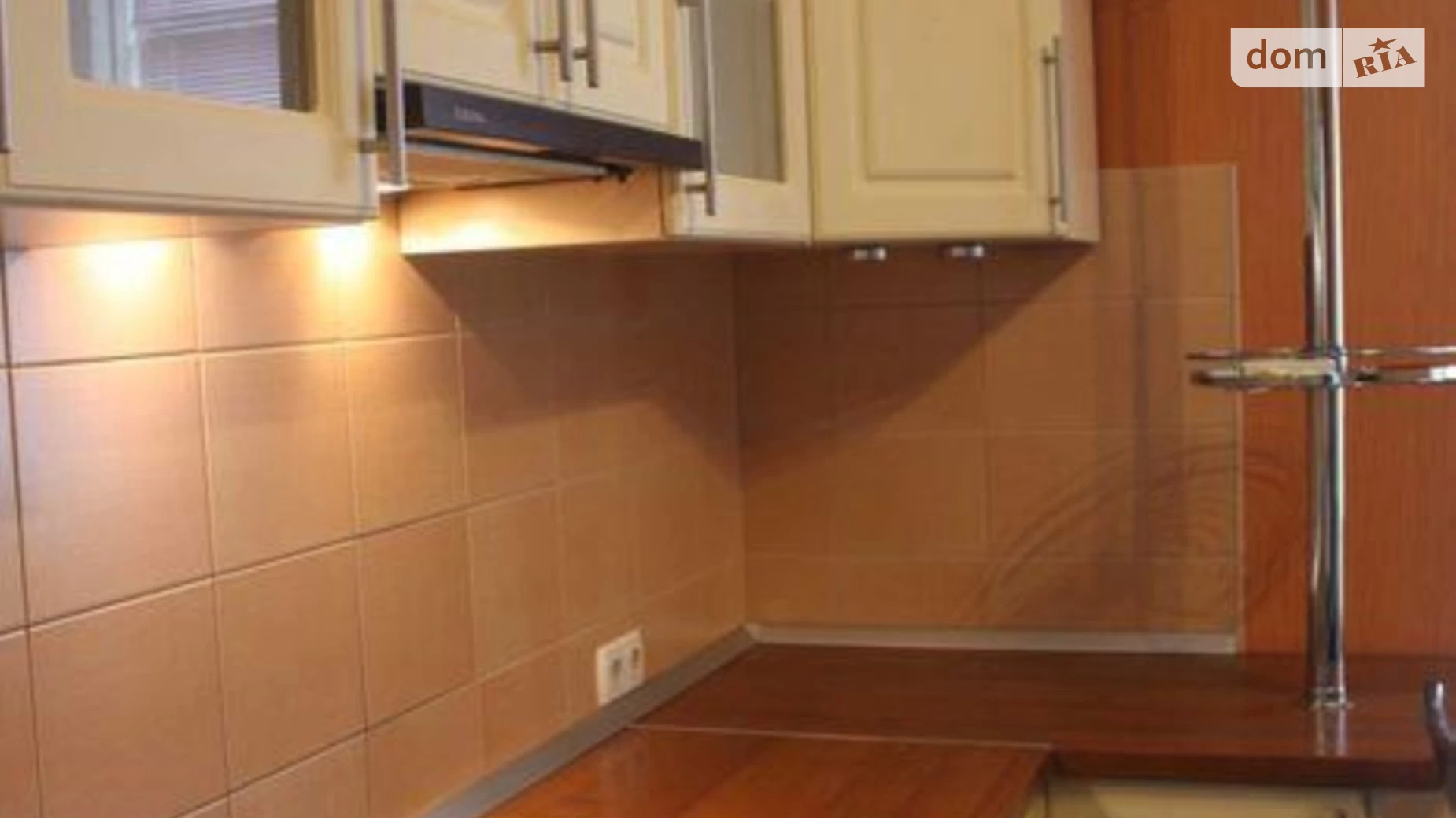 Продається 1-кімнатна квартира 53 кв. м у Києві, вул. Градинська, 1 - фото 3
