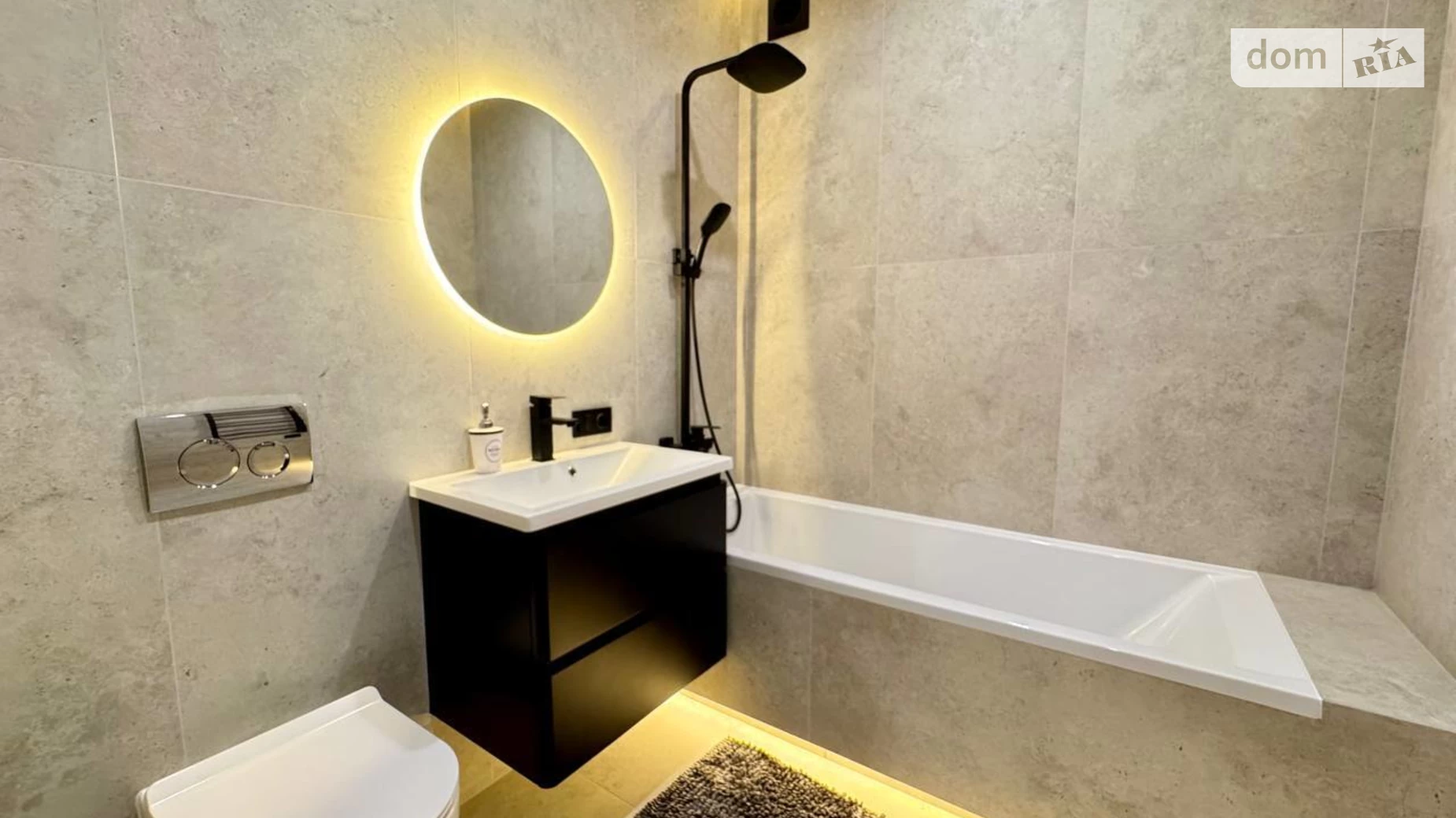 Продается 1-комнатная квартира 42.5 кв. м в Ровно, цена: 69900 $ - фото 2
