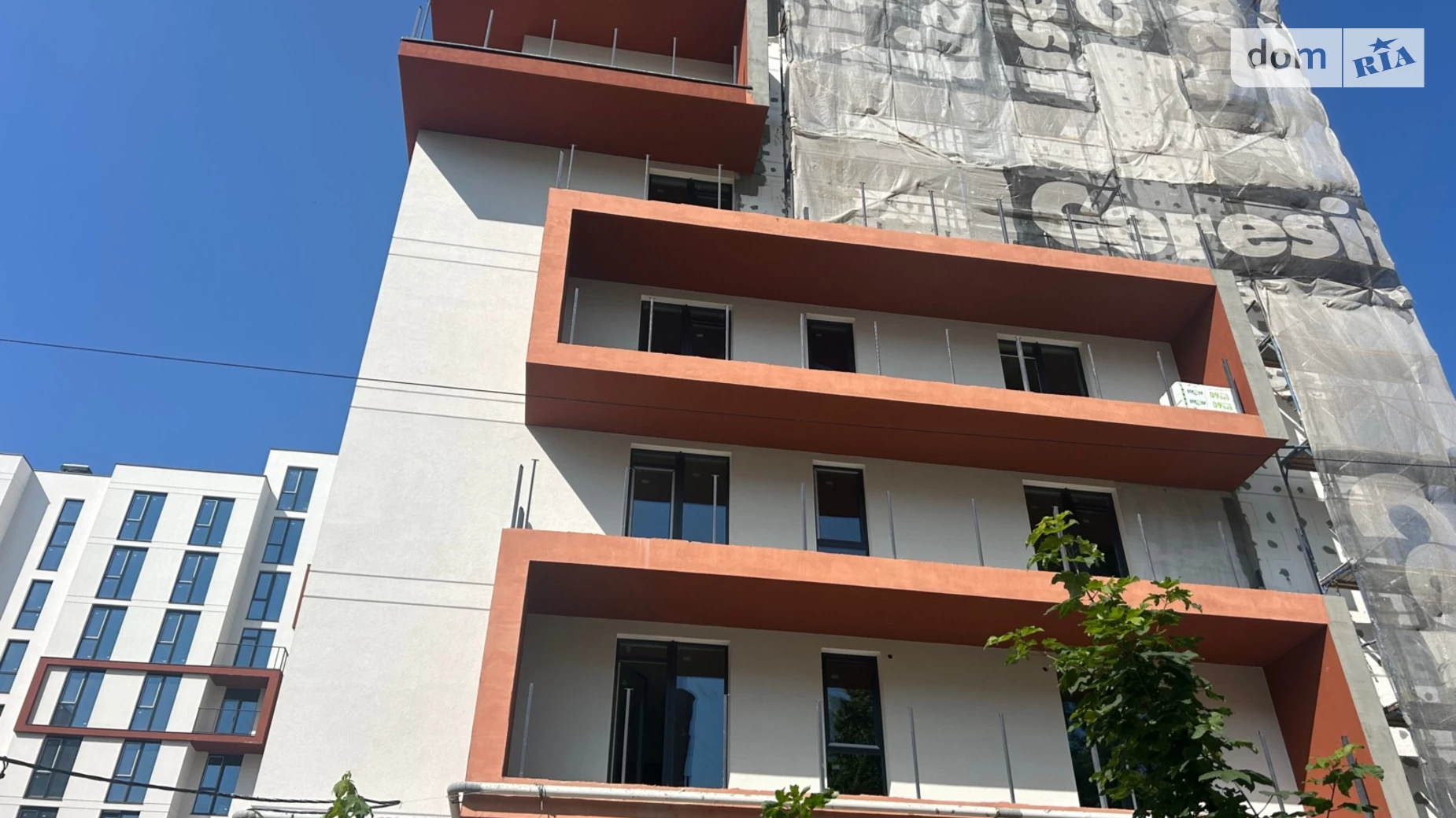 Продается 2-комнатная квартира 69 кв. м в Львове, ул. Зеленая, 115Б - фото 2