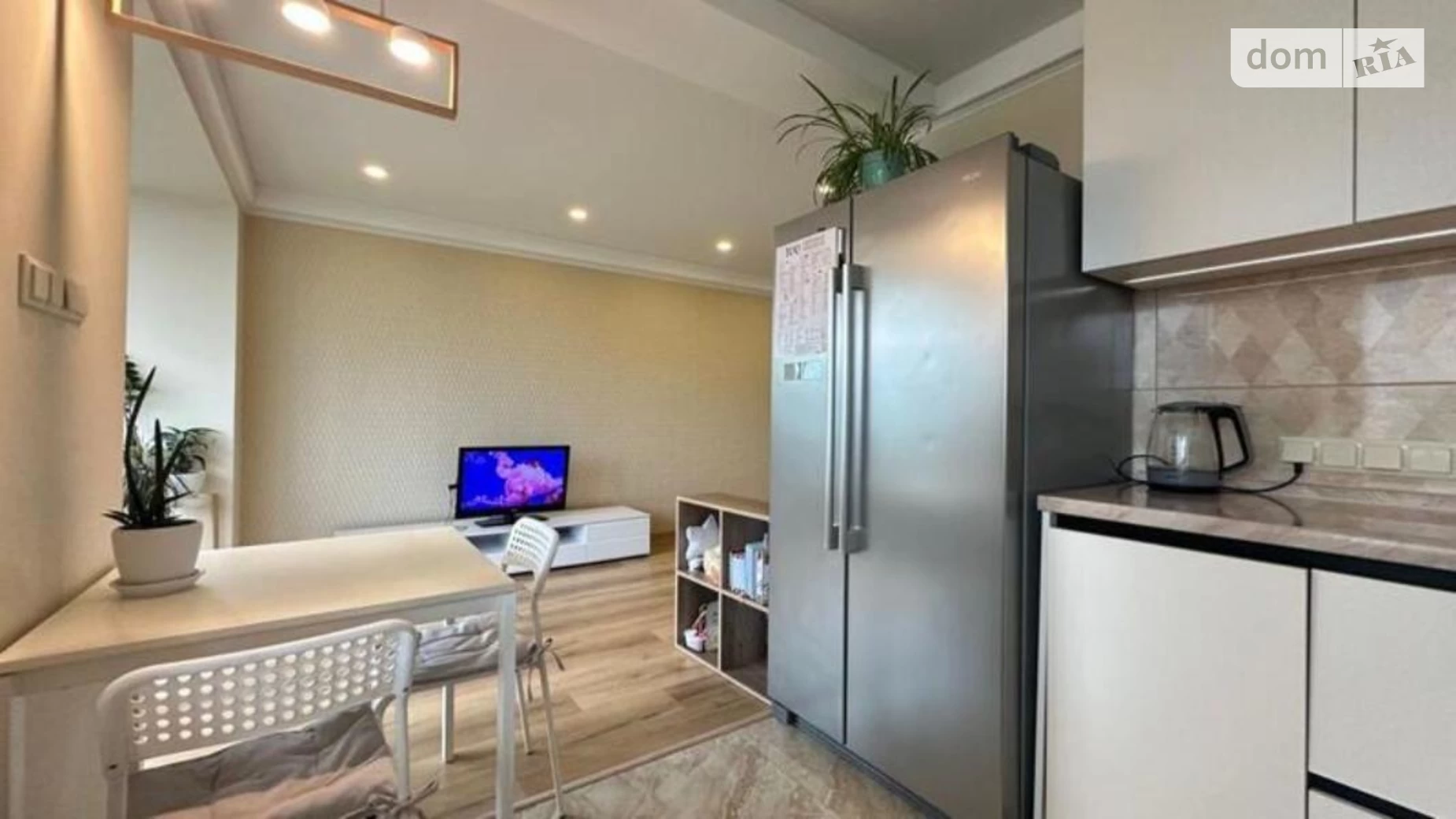 Продается 3-комнатная квартира 93 кв. м в Киеве, ул. Вавиловых, 13А - фото 3