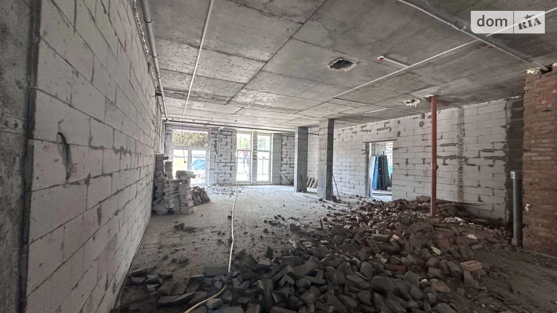 Здається в оренду приміщення вільного призначення 180 кв. м в 10-поверховій будівлі, цена: 108000 грн - фото 2