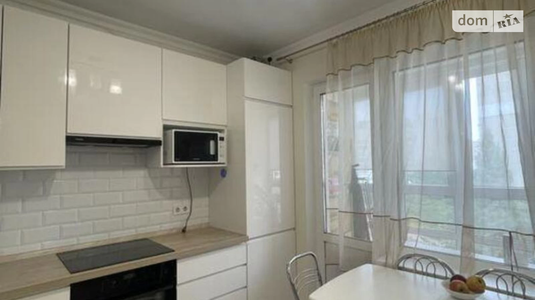 Продається 3-кімнатна квартира 77 кв. м у Києві, цена: 140000 $ - фото 2