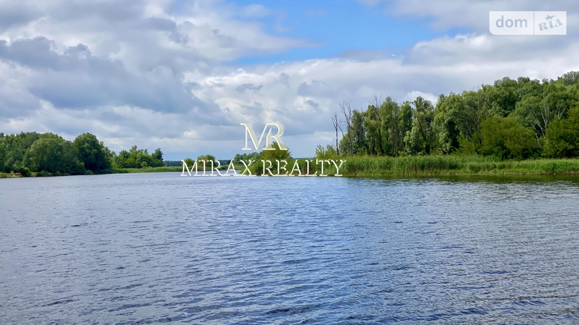 Продается дом на 2 этажа 915.9 кв. м с камином, цена: 2950000 $ - фото 2