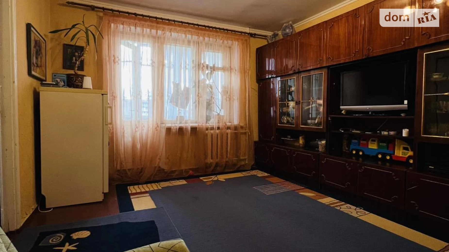 Продается 4-комнатная квартира 72.2 кв. м в Ровно, ул. Василия Червония(Гагарина), 75 - фото 2