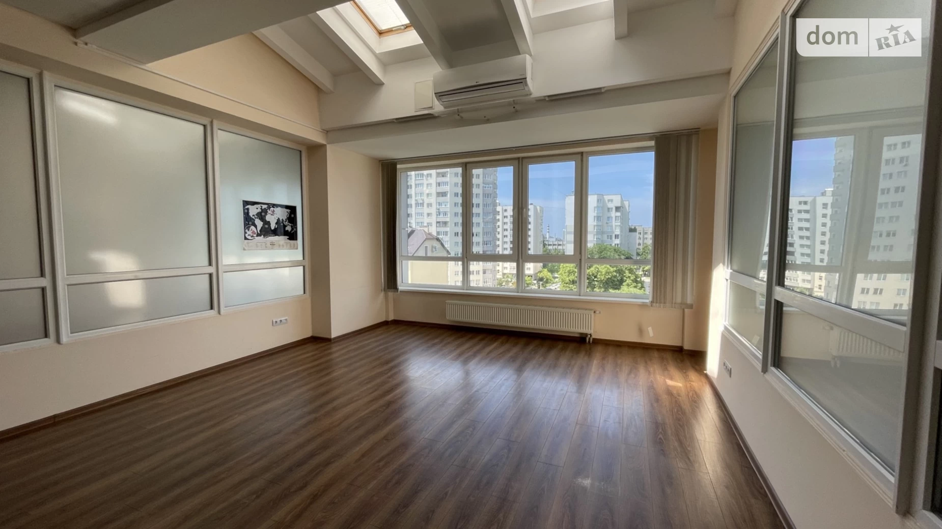 Здається в оренду офіс 214 кв. м в бізнес-центрі, цена: 2140 $ - фото 4