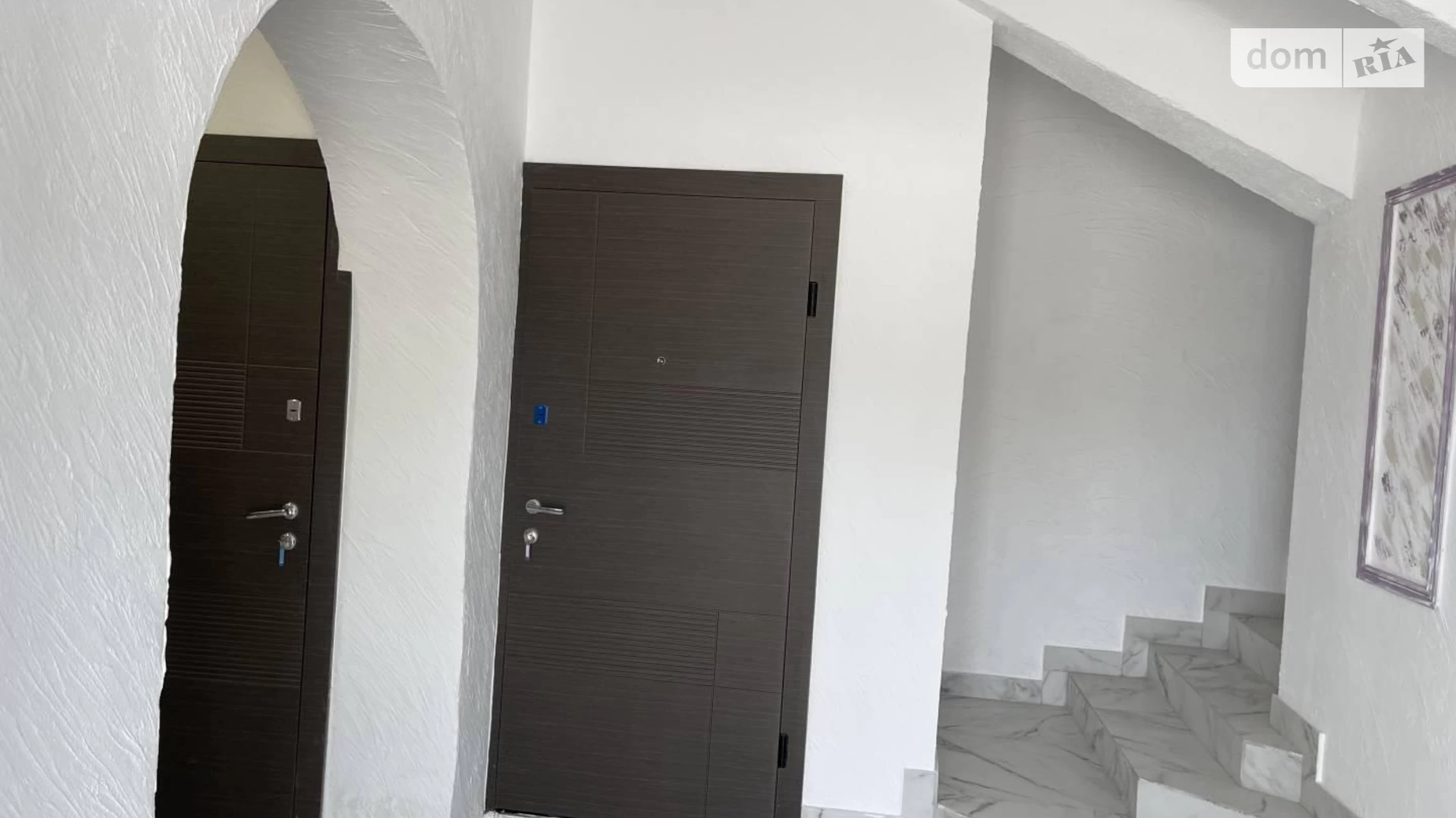 Продается объект сферы услуг 500 кв. м в 3-этажном здании, цена: 360000 $ - фото 2