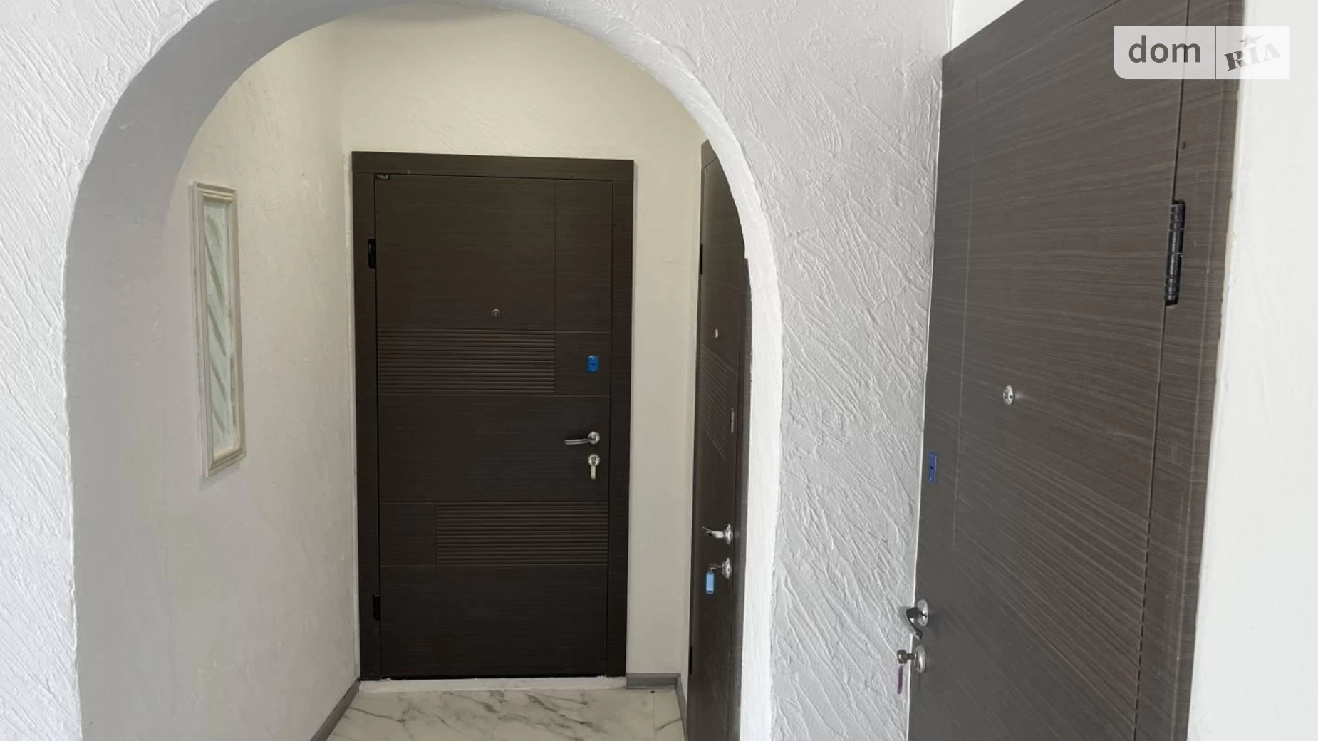 Продается объект сферы услуг 500 кв. м в 3-этажном здании, цена: 360000 $ - фото 3