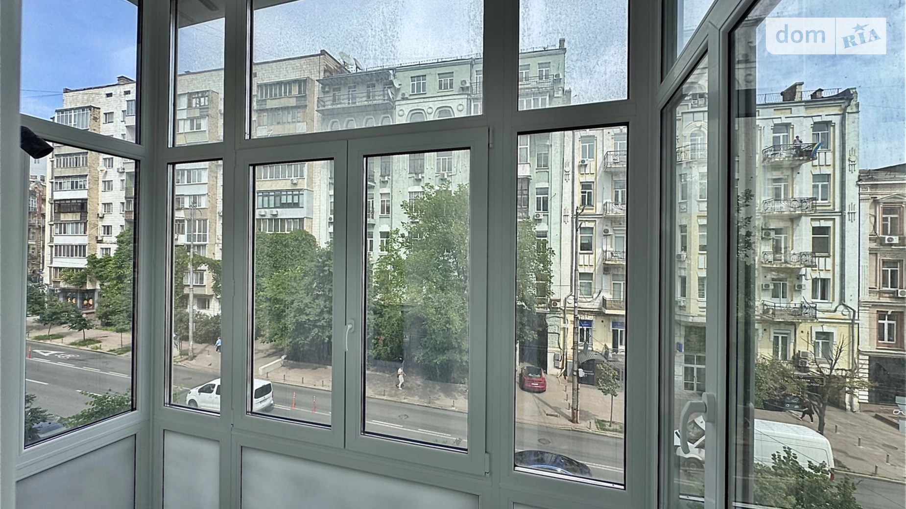 Сдается в аренду офис 186 кв. м в бизнес-центре, цена: 4000 $ - фото 3