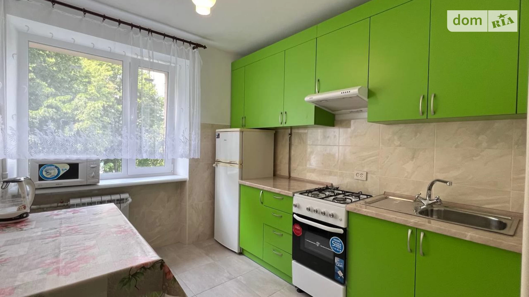 Сдается в аренду 2-комнатная квартира 49 кв. м в Ровно, ул. Героев полиции(Пушкина) - фото 2