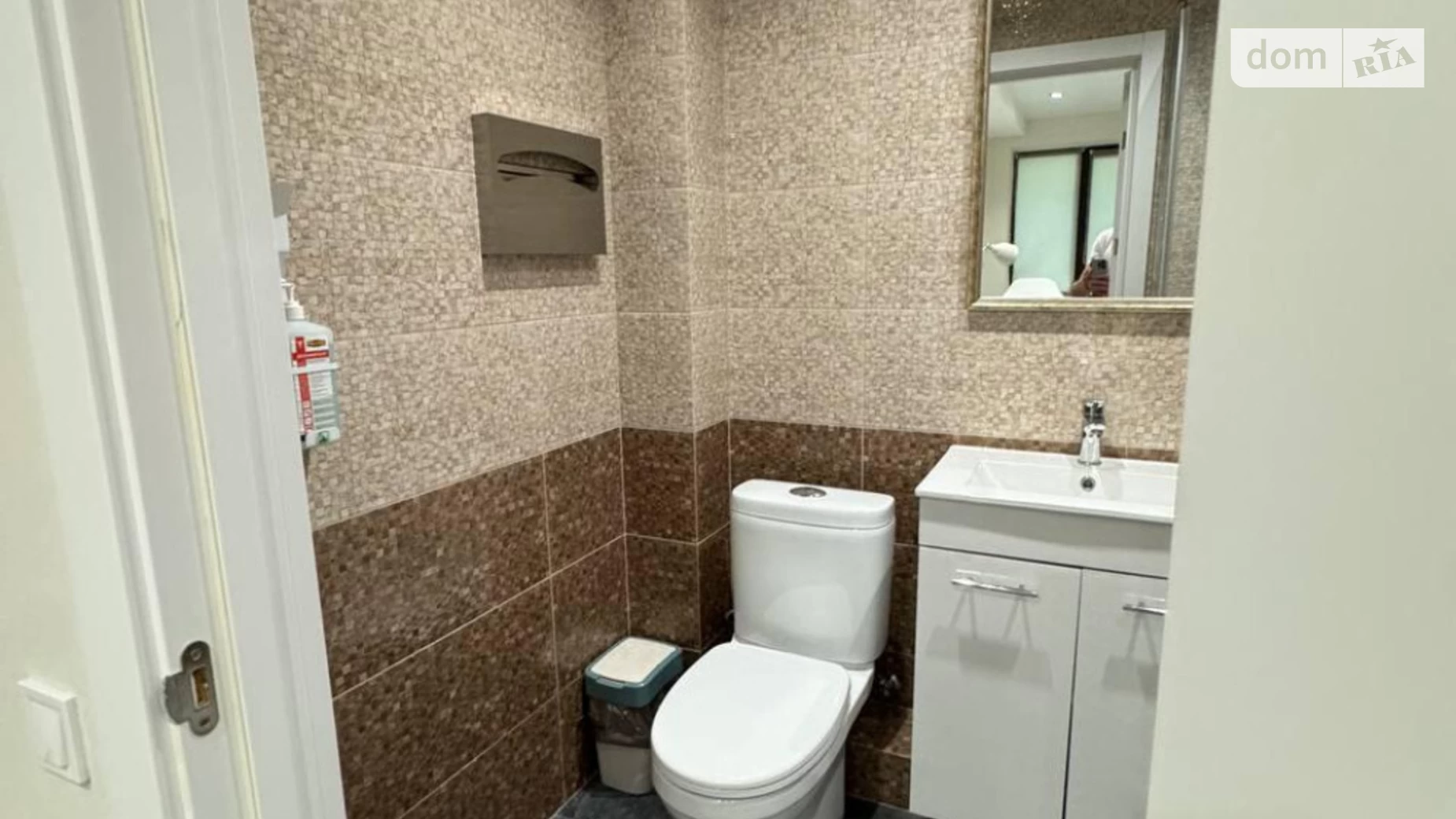 Продается офис 45 кв. м в бизнес-центре, цена: 69000 $ - фото 5