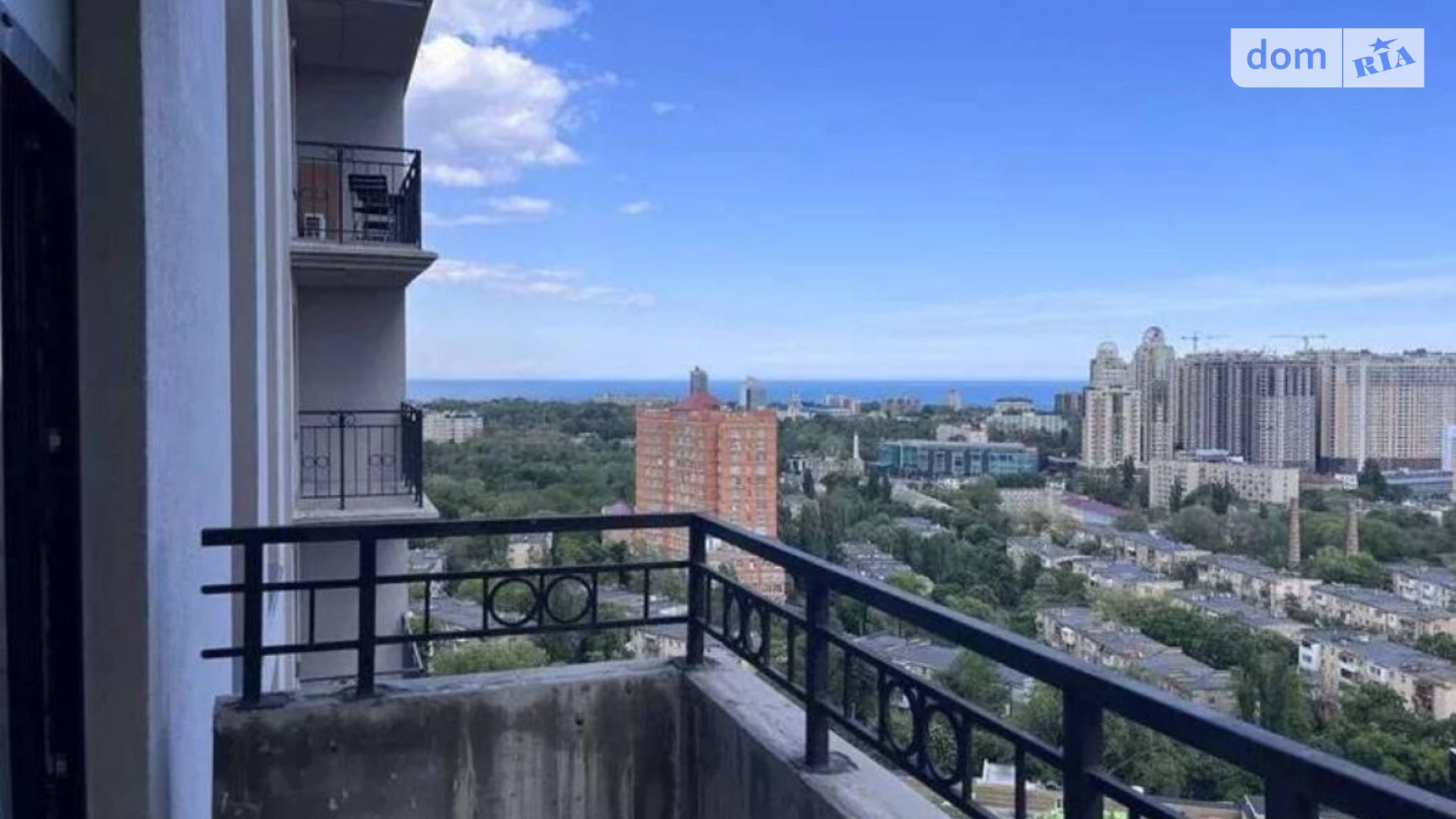 Продается 3-комнатная квартира 110 кв. м в Одессе, Фонтанская дор., 25Ж - фото 3