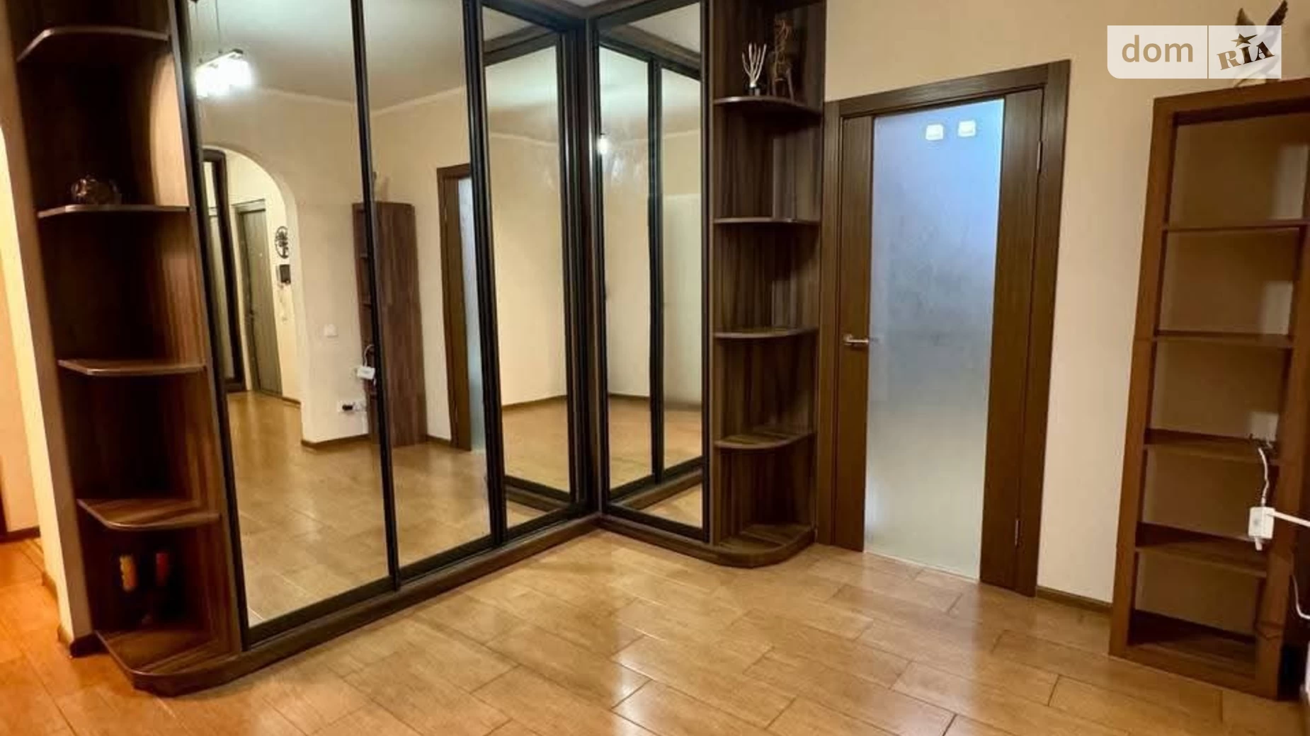 Продається 3-кімнатна квартира 82 кв. м у Києві, цена: 83000 $ - фото 2