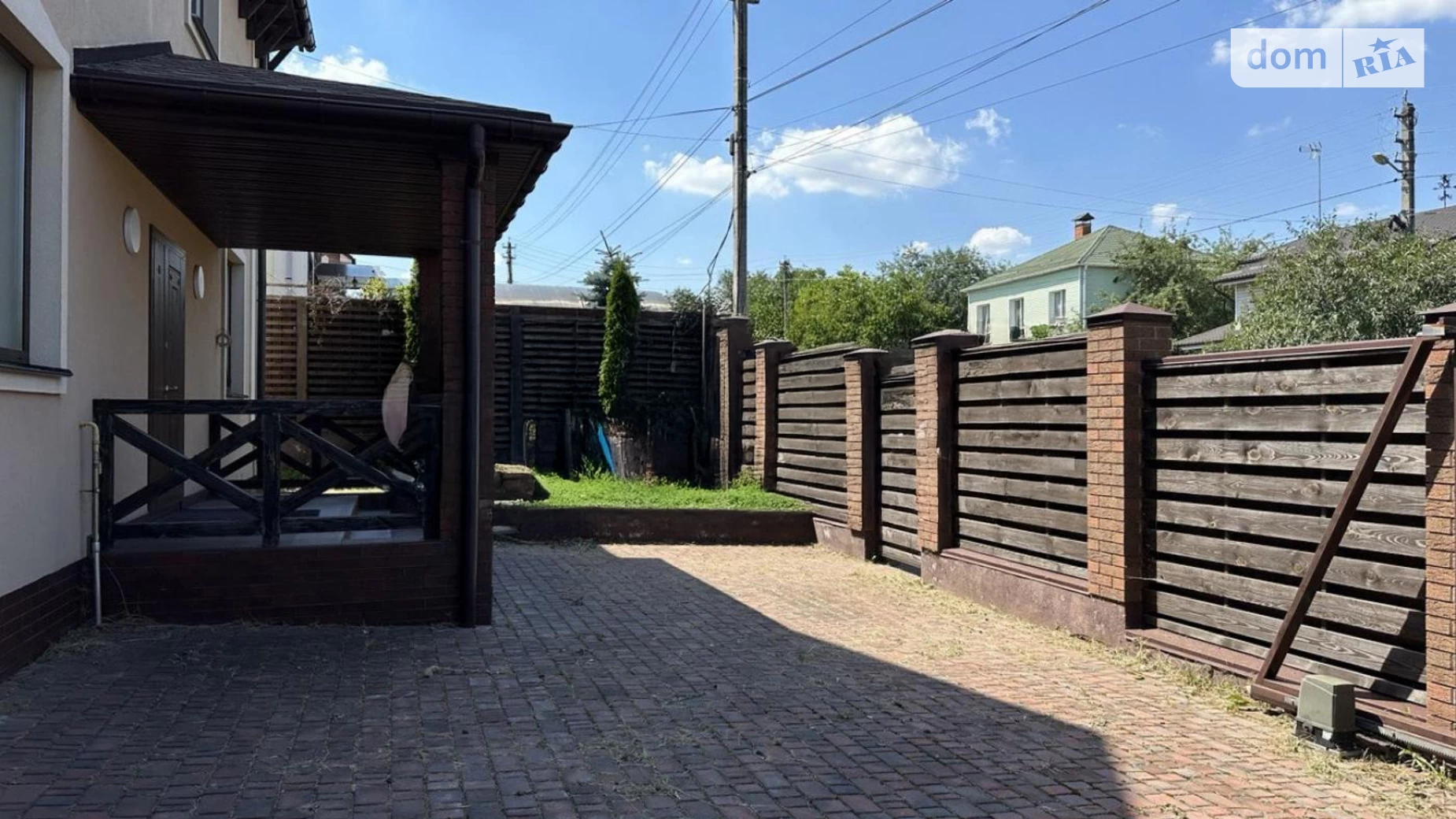 Продается дом на 2 этажа 176 кв. м с мебелью, цена: 236000 $ - фото 2