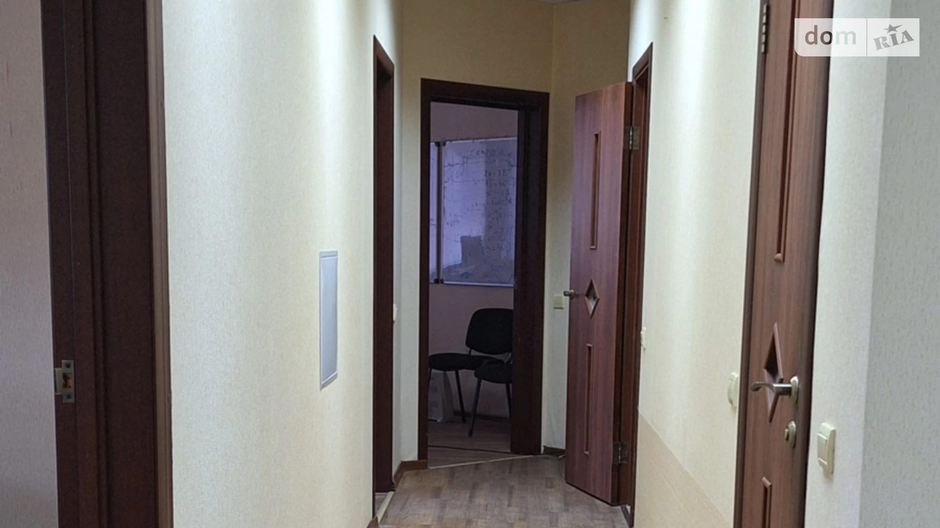Сдается в аренду офис 86 кв. м в бизнес-центре, цена: 26000 грн - фото 5