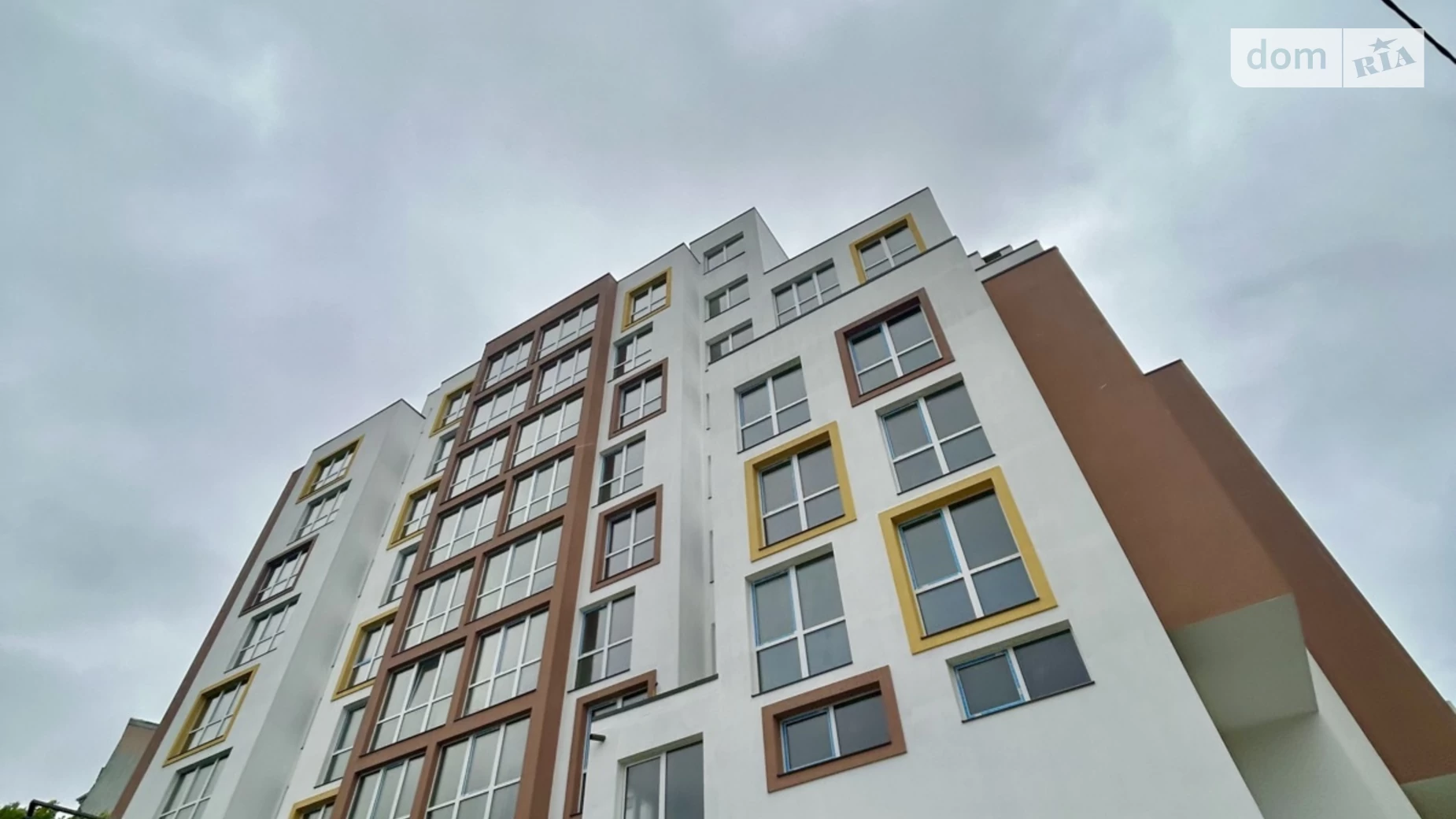 Продается 1-комнатная квартира 50 кв. м в Львове, ул. Камышовая, 11 - фото 3