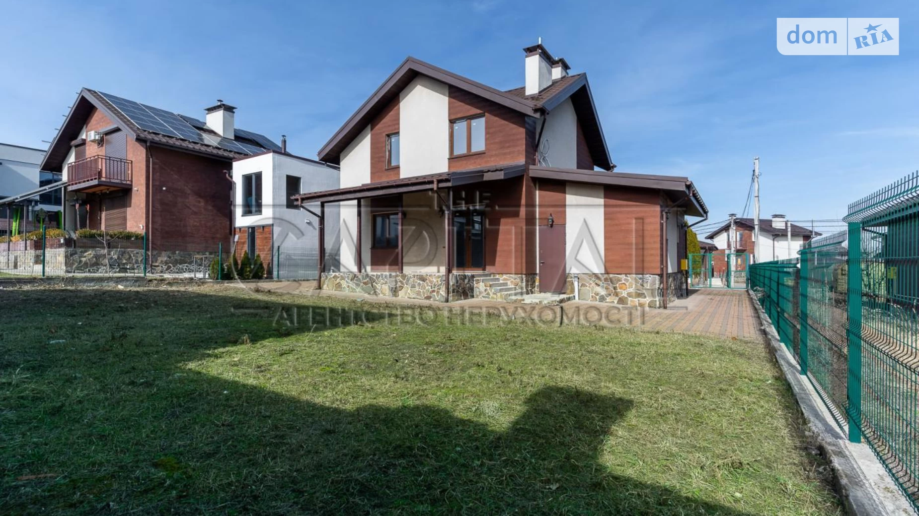 Продается дом на 2 этажа 136 кв. м с камином, цена: 170000 $ - фото 2