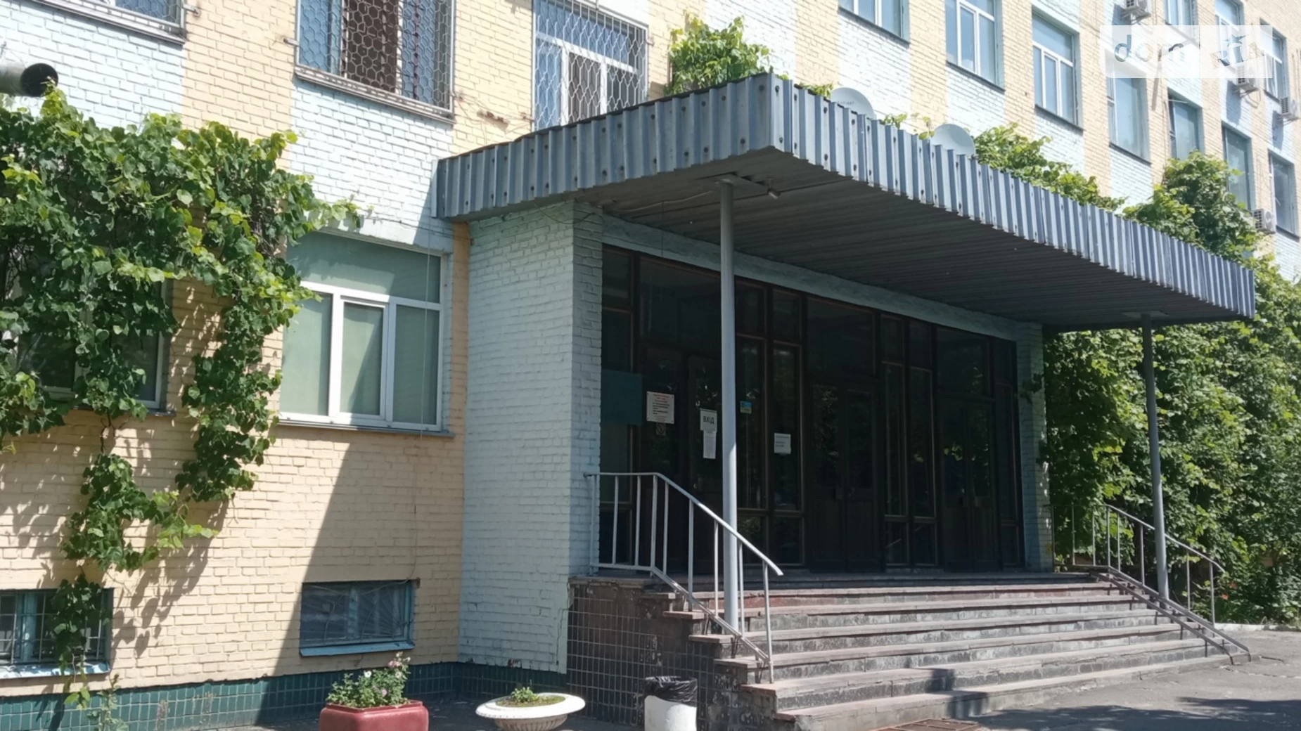 Сдается в аренду офис 46 кв. м в бизнес-центре, цена: 10120 грн - фото 4