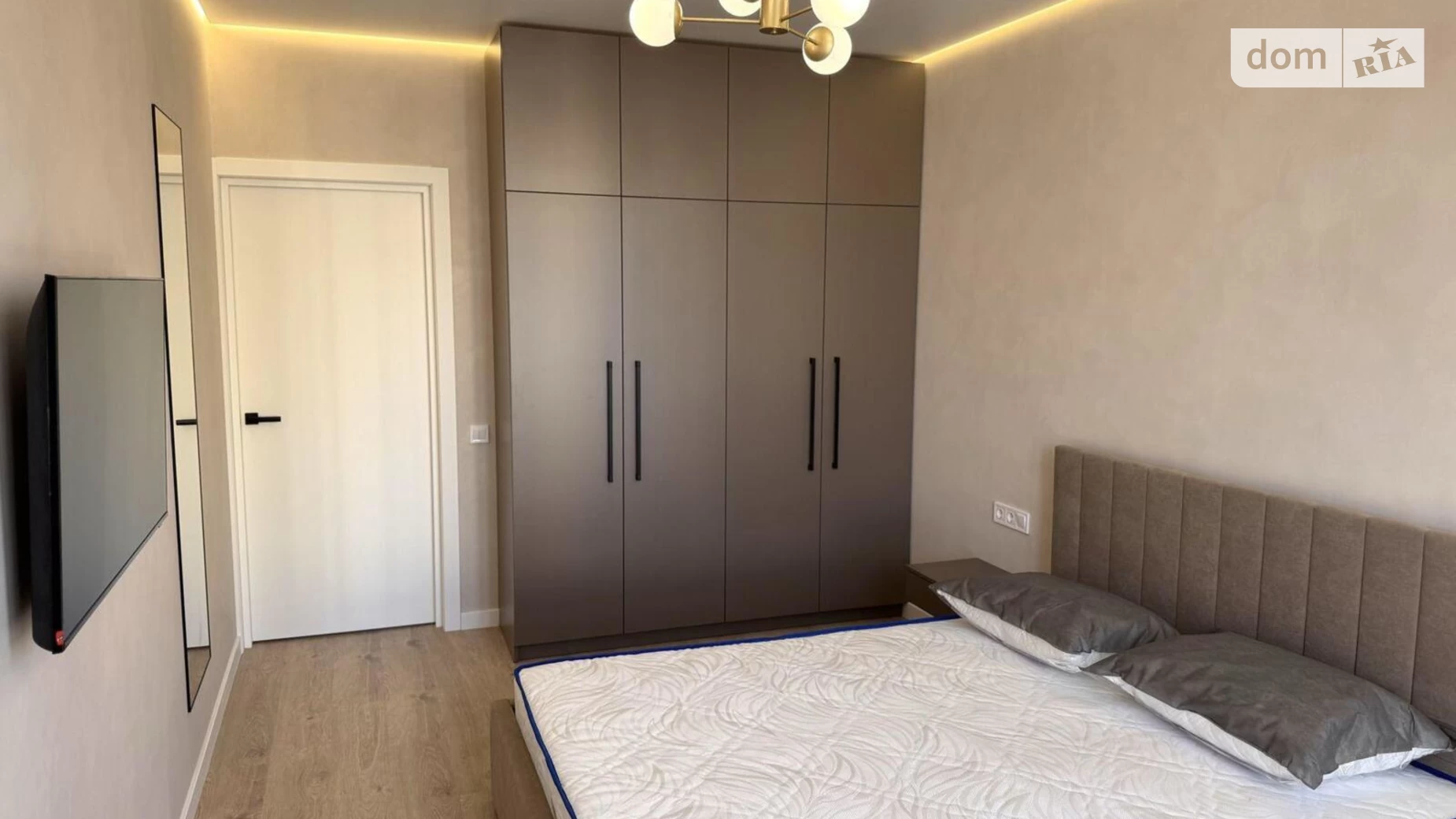 Сдается в аренду 1-комнатная квартира 42 кв. м в Киеве, ул. Шолуденко, 30 - фото 2