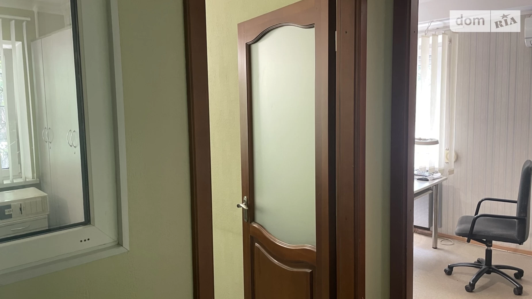 Сдается в аренду офис 84 кв. м в бизнес-центре, цена: 15000 грн - фото 3