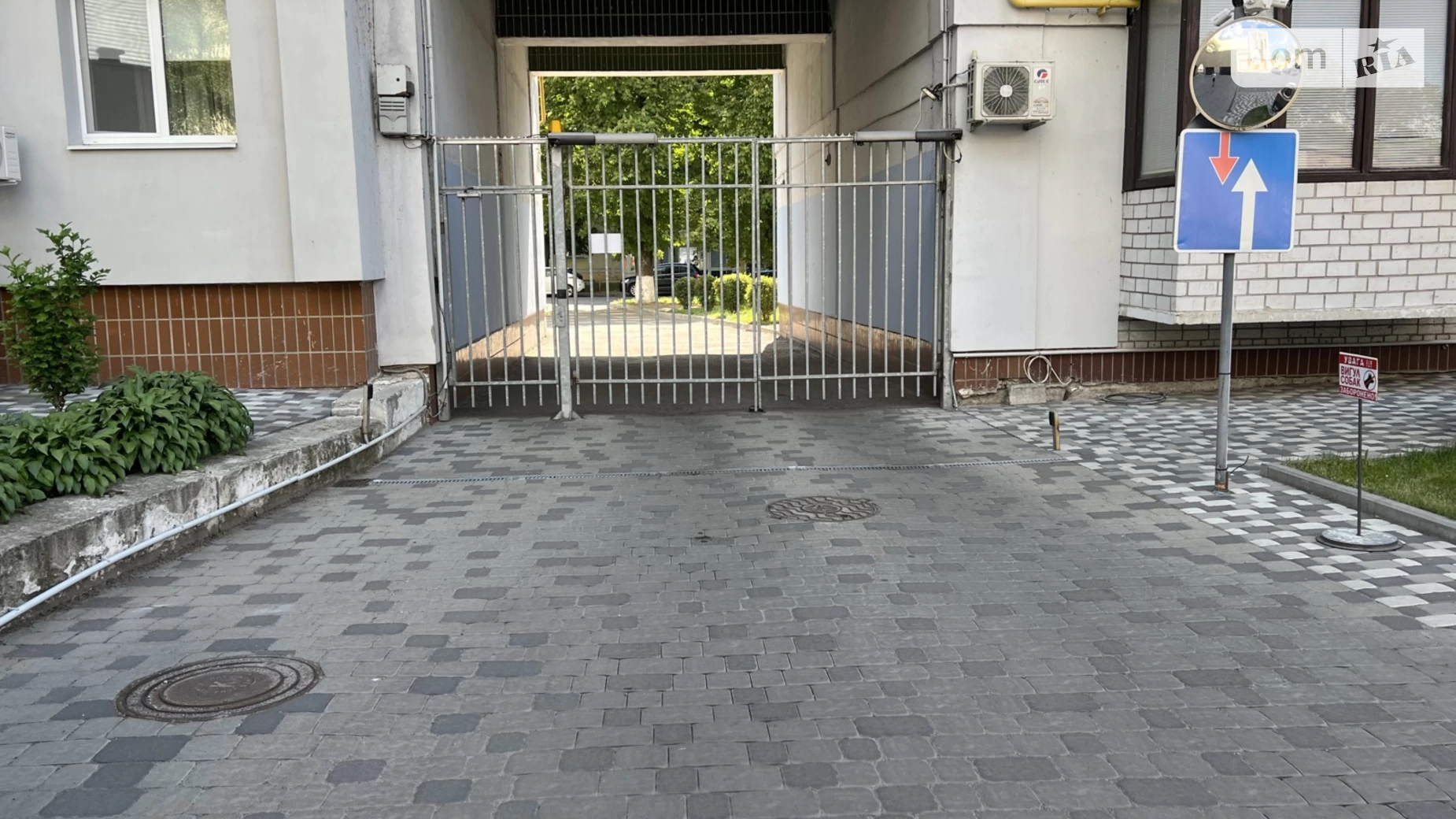 Здається в оренду місце в гаражному кооперативі під легкове авто на 19 кв. м, цена: 4000 грн - фото 2