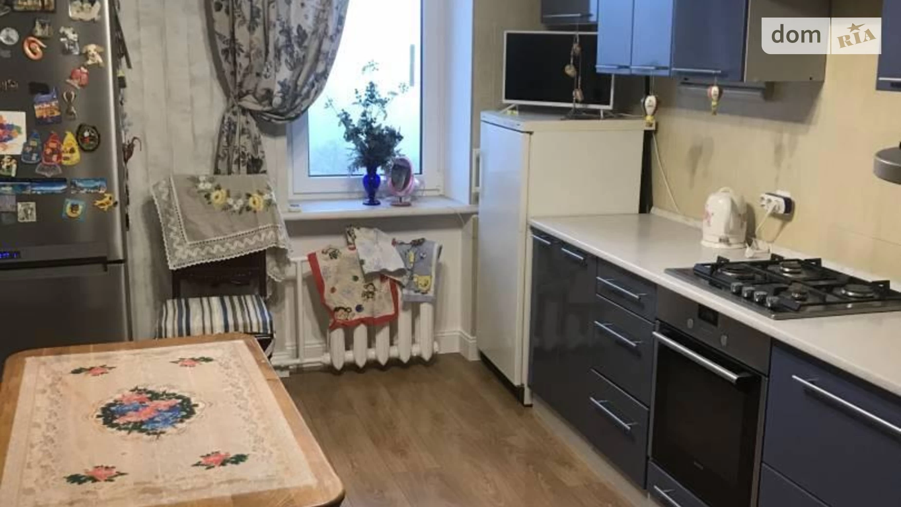 Продается 4-комнатная квартира 109 кв. м в Одессе, пл. Михайловская - фото 2