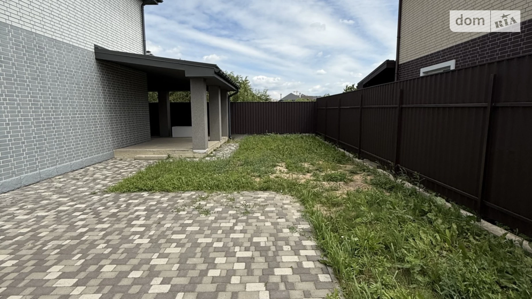 Продается дом на 2 этажа 135 кв. м с балконом, цена: 125000 $ - фото 3