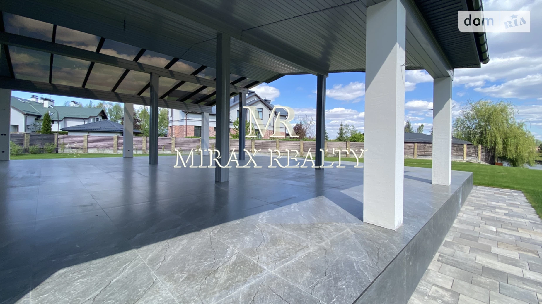 Продается дом на 2 этажа 396 кв. м с балконом, цена: 730000 $ - фото 3