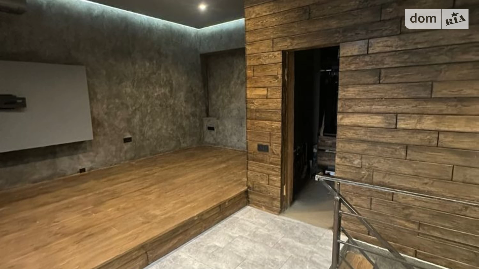 Продается 1-комнатная квартира 93.4 кв. м в, цена: 95999 $ - фото 4