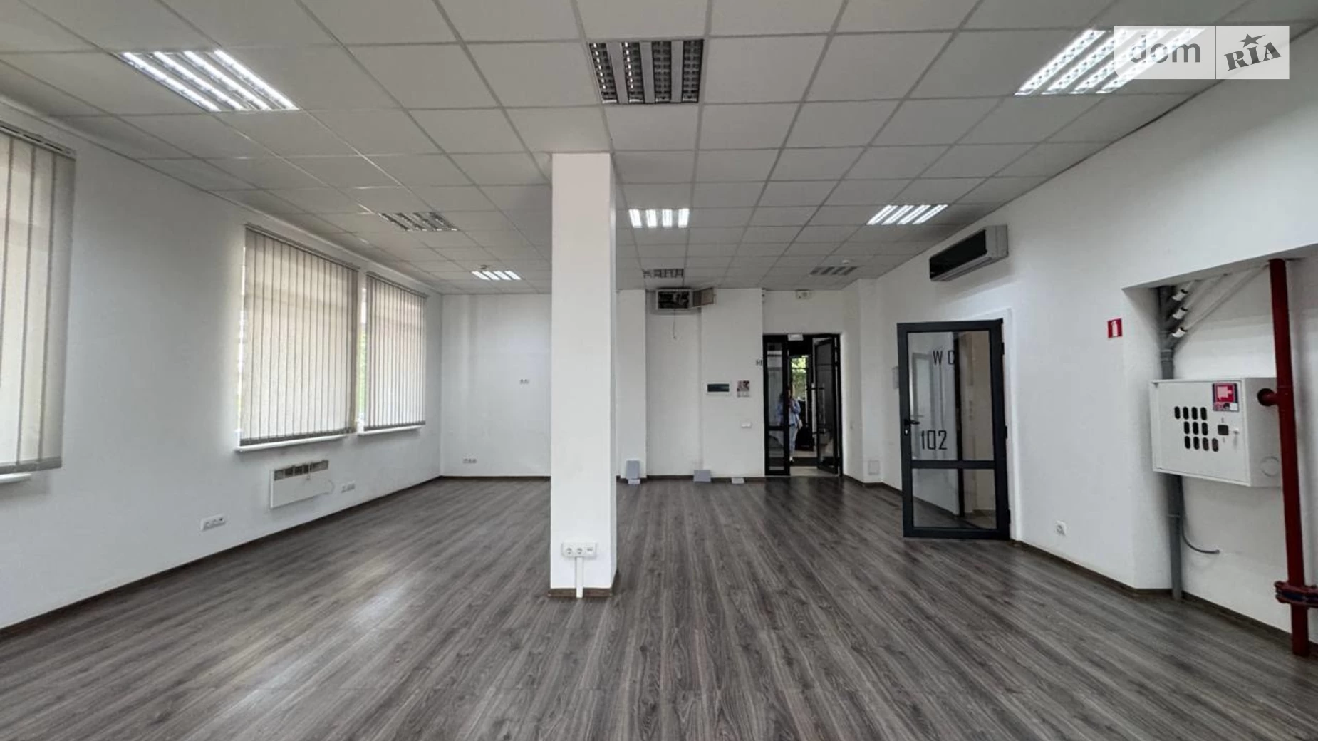 Здається в оренду офіс 225 кв. м в бізнес-центрі, цена: 2700 $ - фото 2