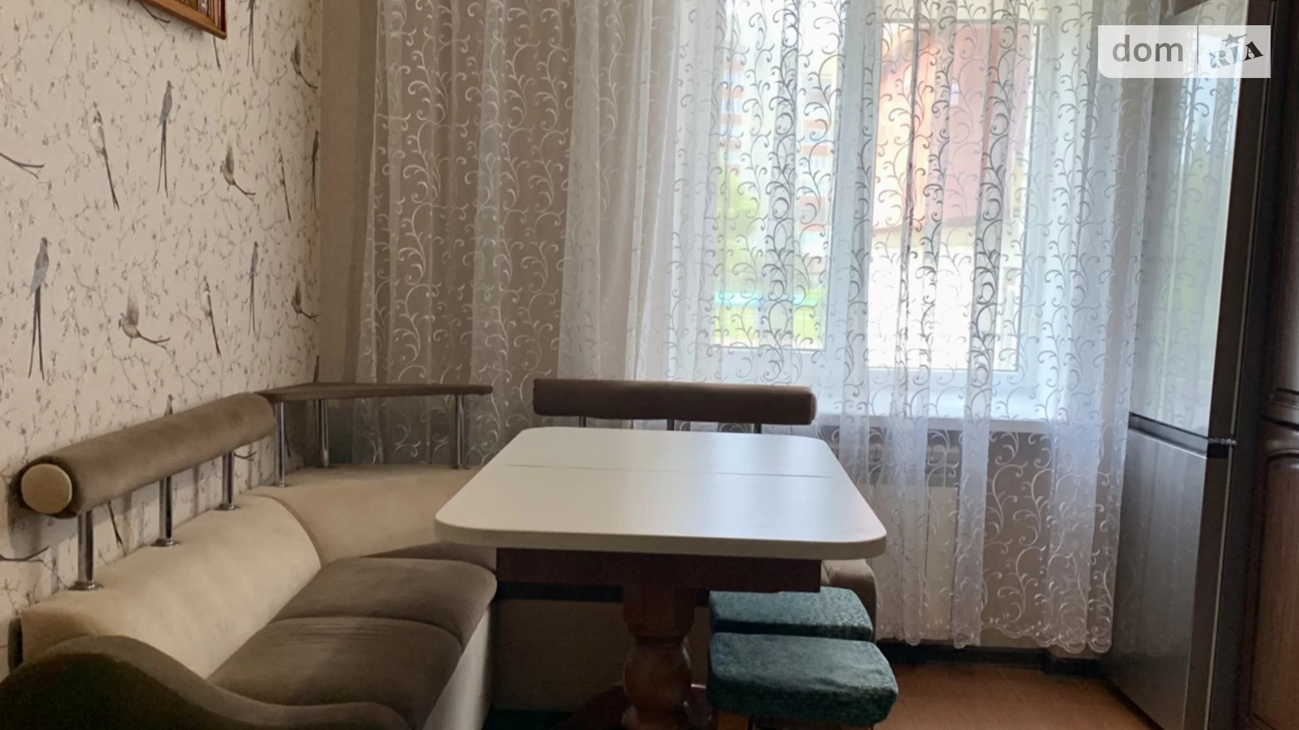 Продається 3-кімнатна квартира 69.9 кв. м у Рівному, вул. Гайдамацька, 41 - фото 2