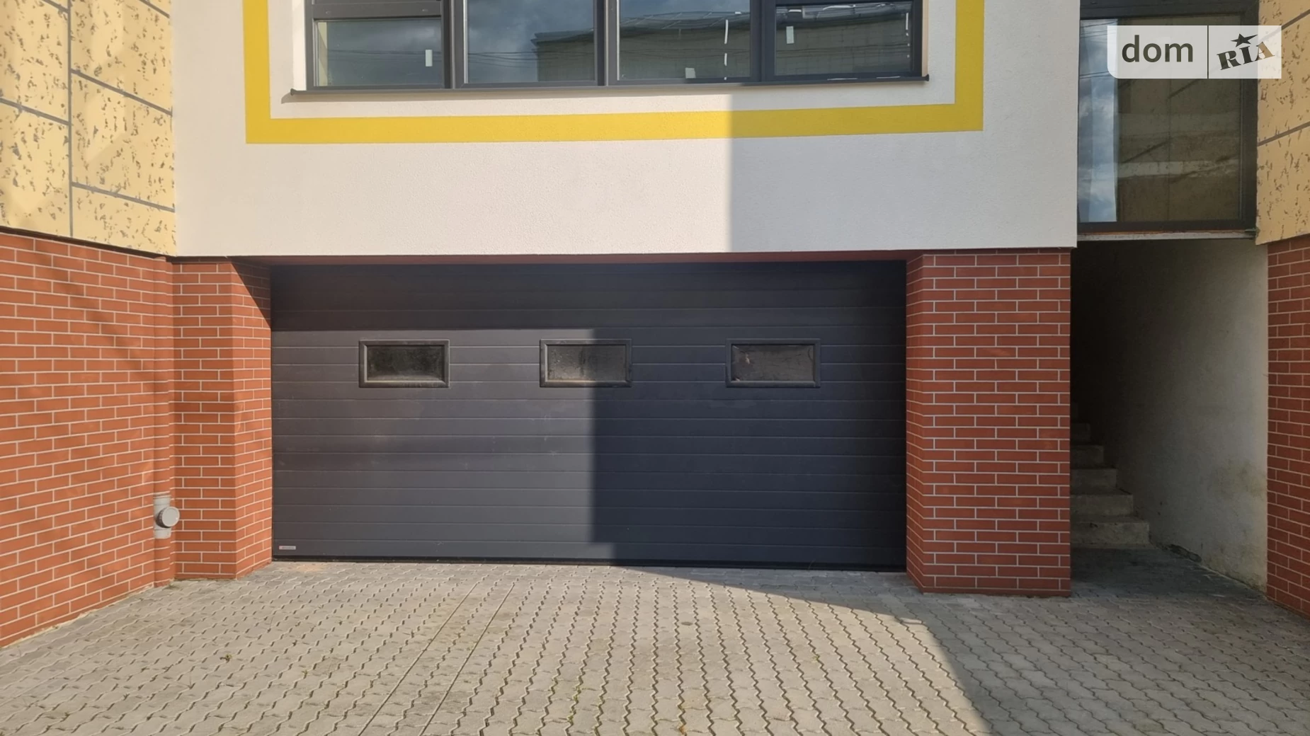 Продается дом на 2 этажа 238.8 кв. м с камином, цена: 149000 € - фото 3