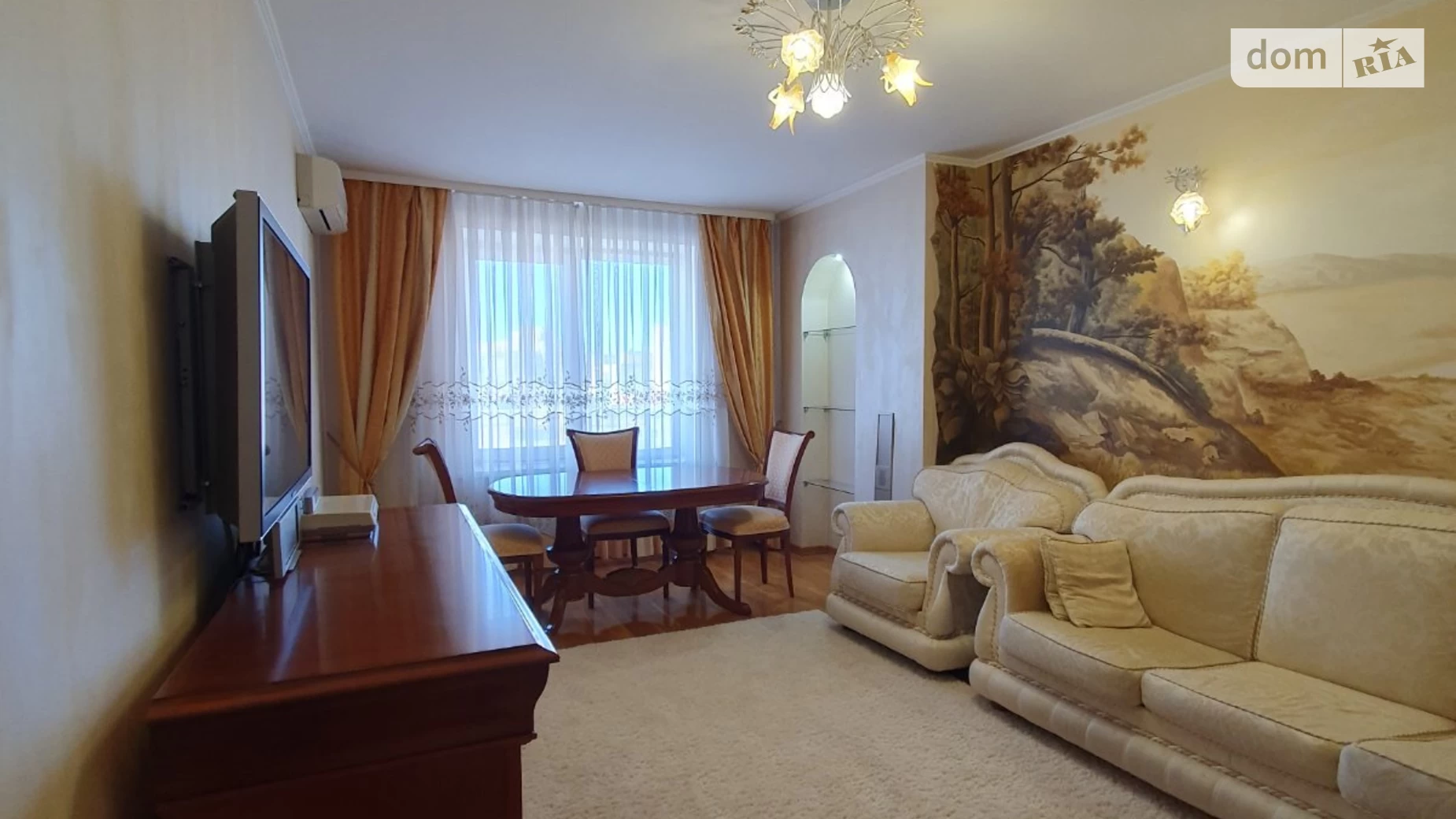 Продается 3-комнатная квартира 107 кв. м в Киеве, ул. Анны Ахматовой, 16Б - фото 2