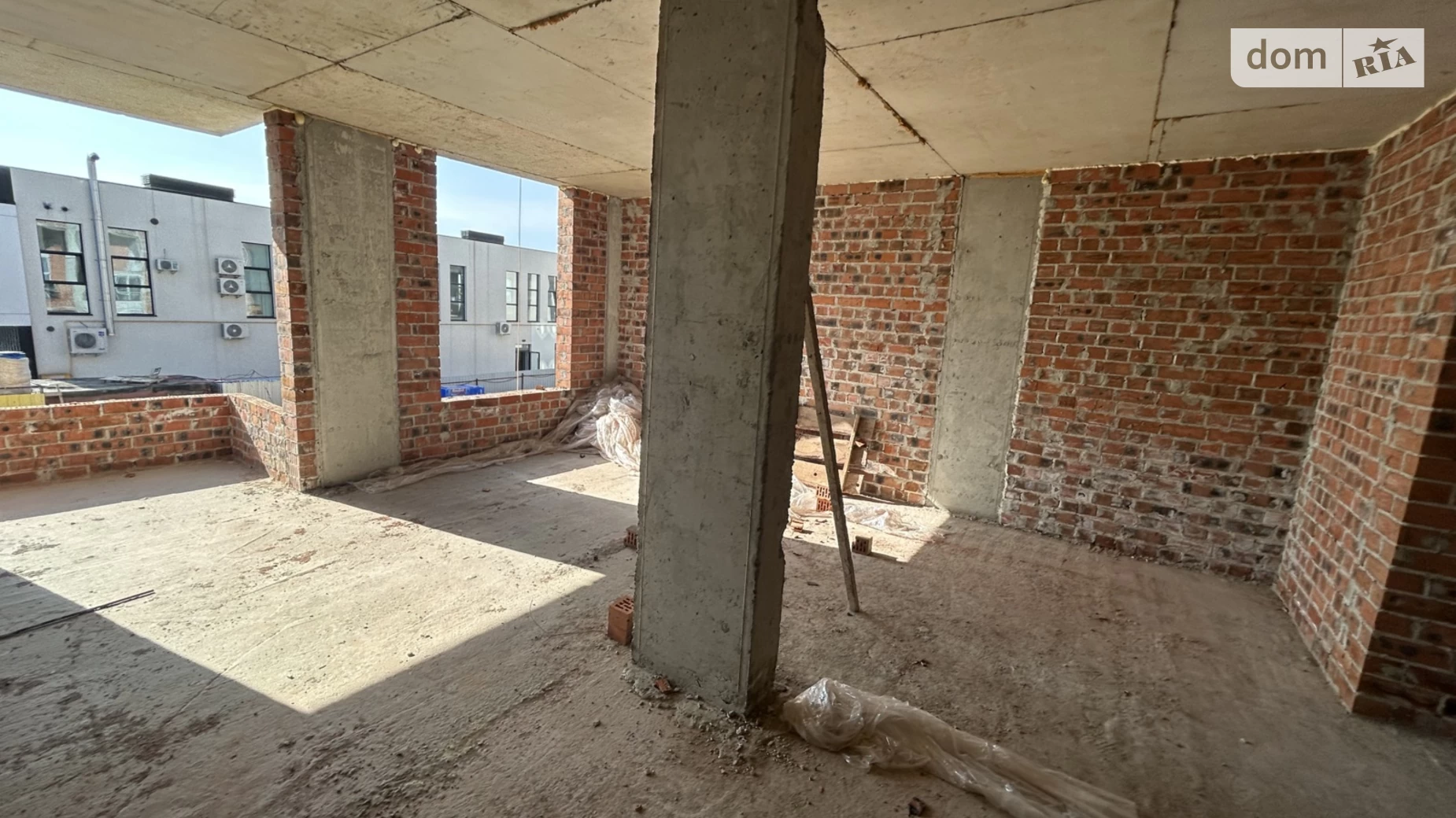Продається 1-кімнатна квартира 46 кв. м у Солонці - фото 3