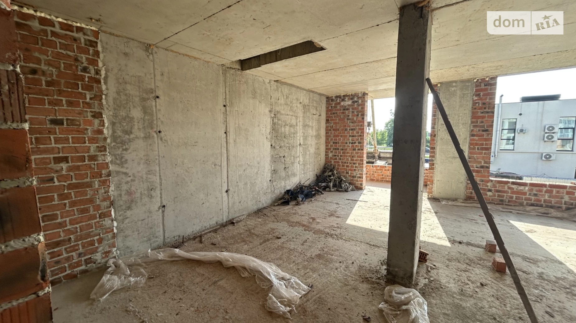 Продається 1-кімнатна квартира 46 кв. м у Солонці - фото 4