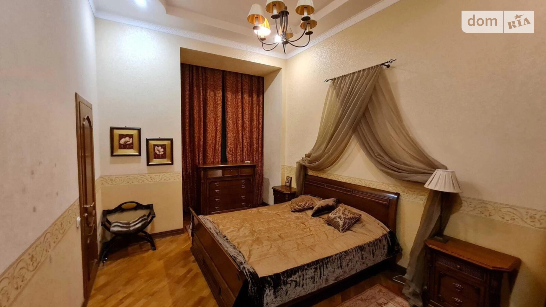 Продается 3-комнатная квартира 123 кв. м в Киеве, ул. Саксаганского, 68/21 - фото 2