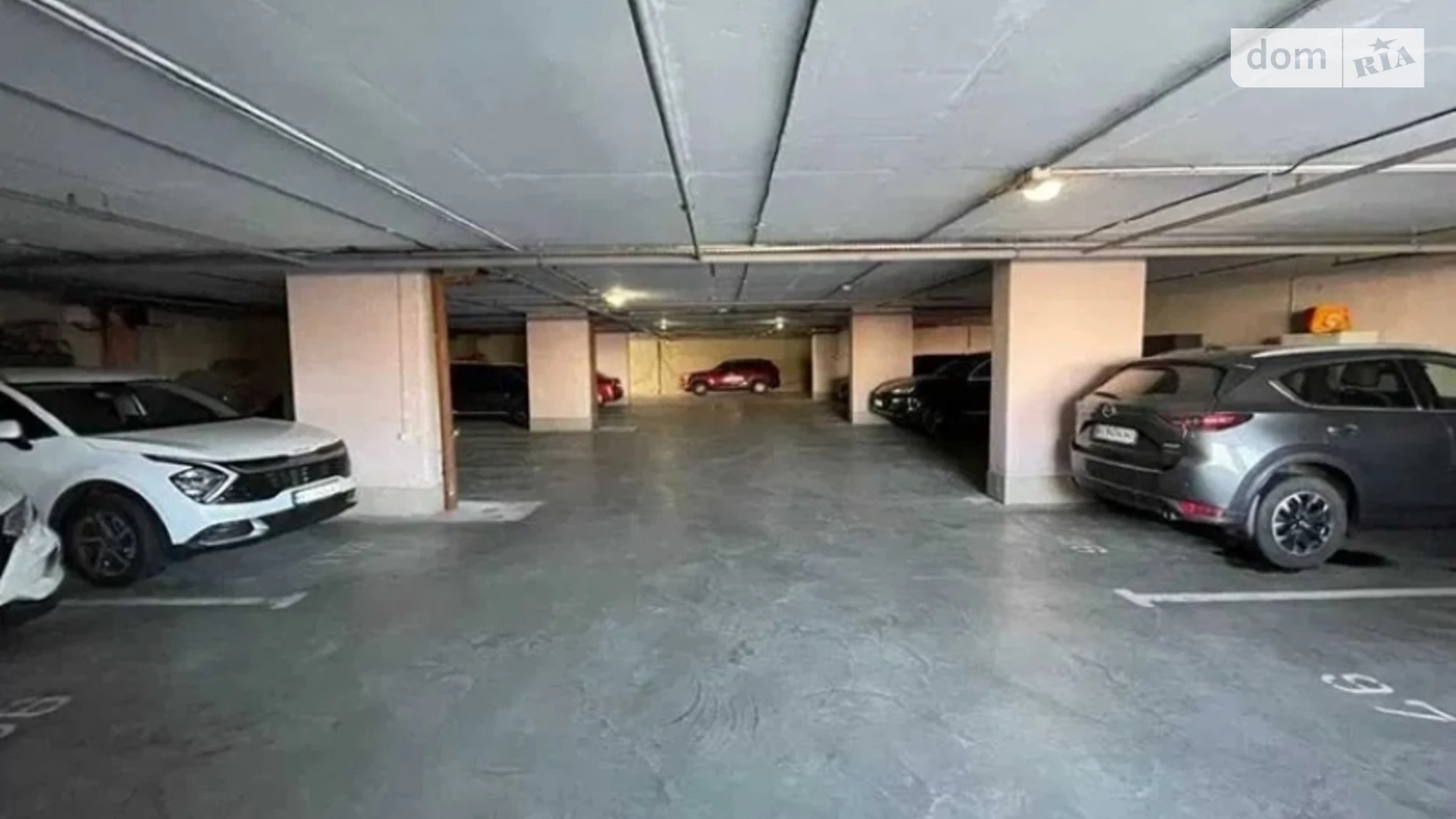 Продается подземный паркинг под легковое авто на 24 кв. м, цена: 250000 грн - фото 4