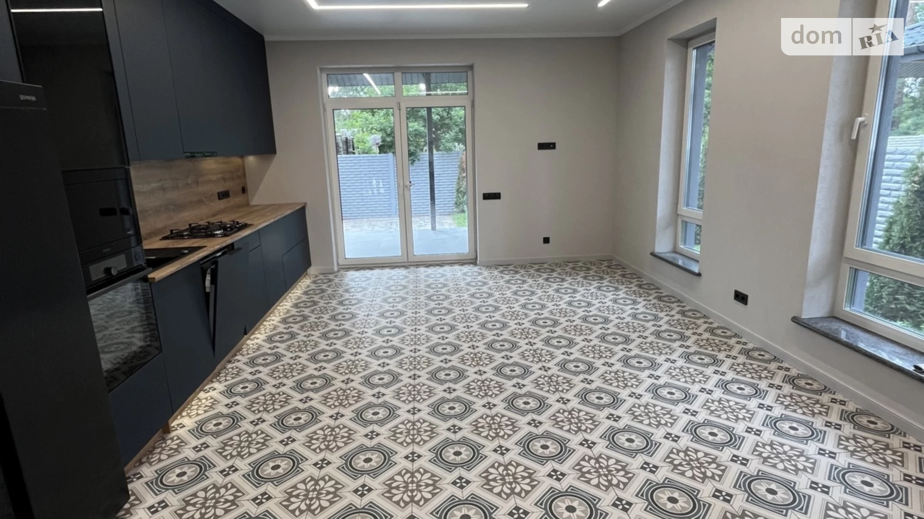 вул. Антонія Михайловського(Малиновського), 8А Буча, цена: 230000 $ - фото 2