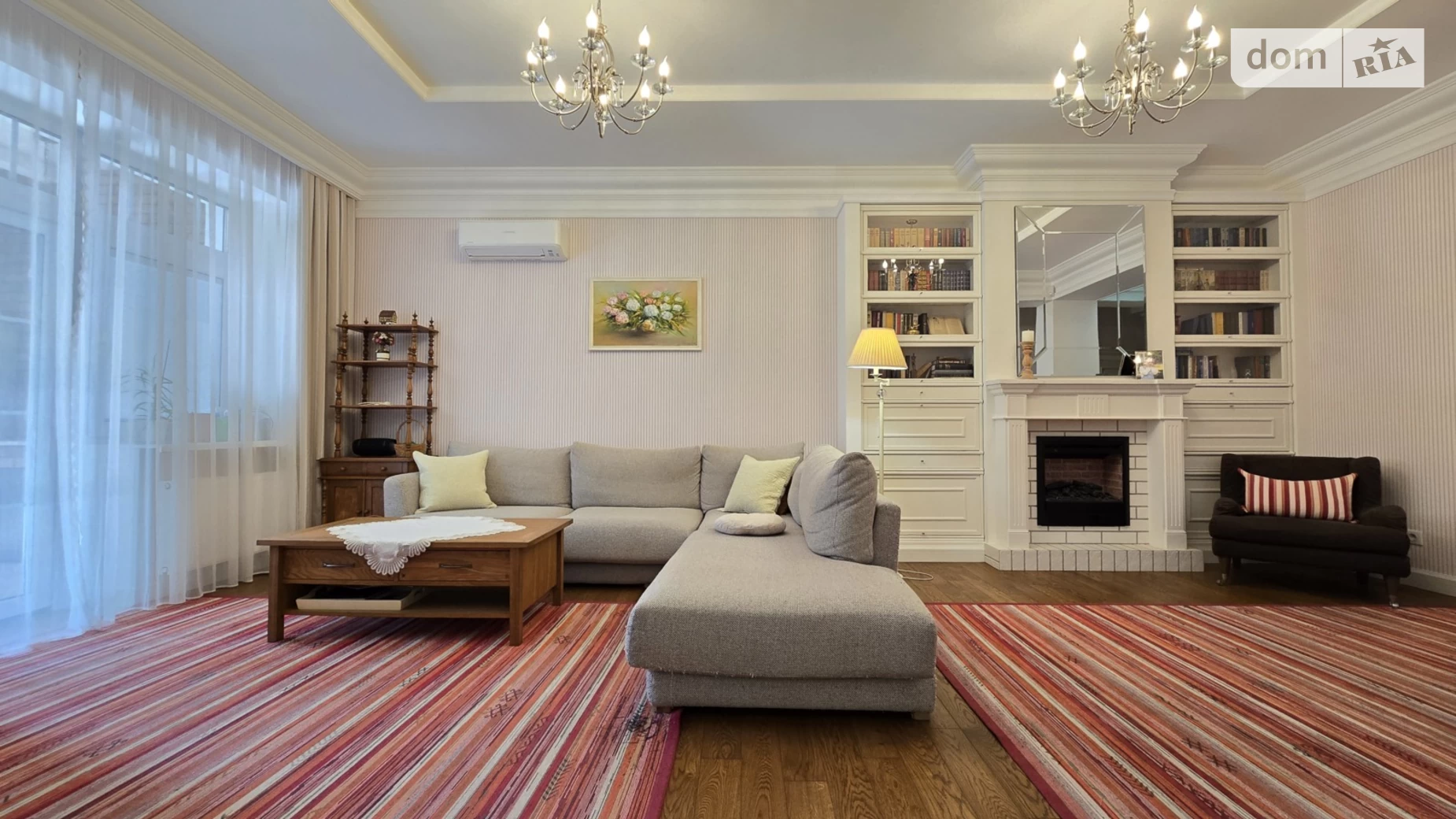 Продается дом на 2 этажа 300 кв. м с камином, цена: 850000 $ - фото 4