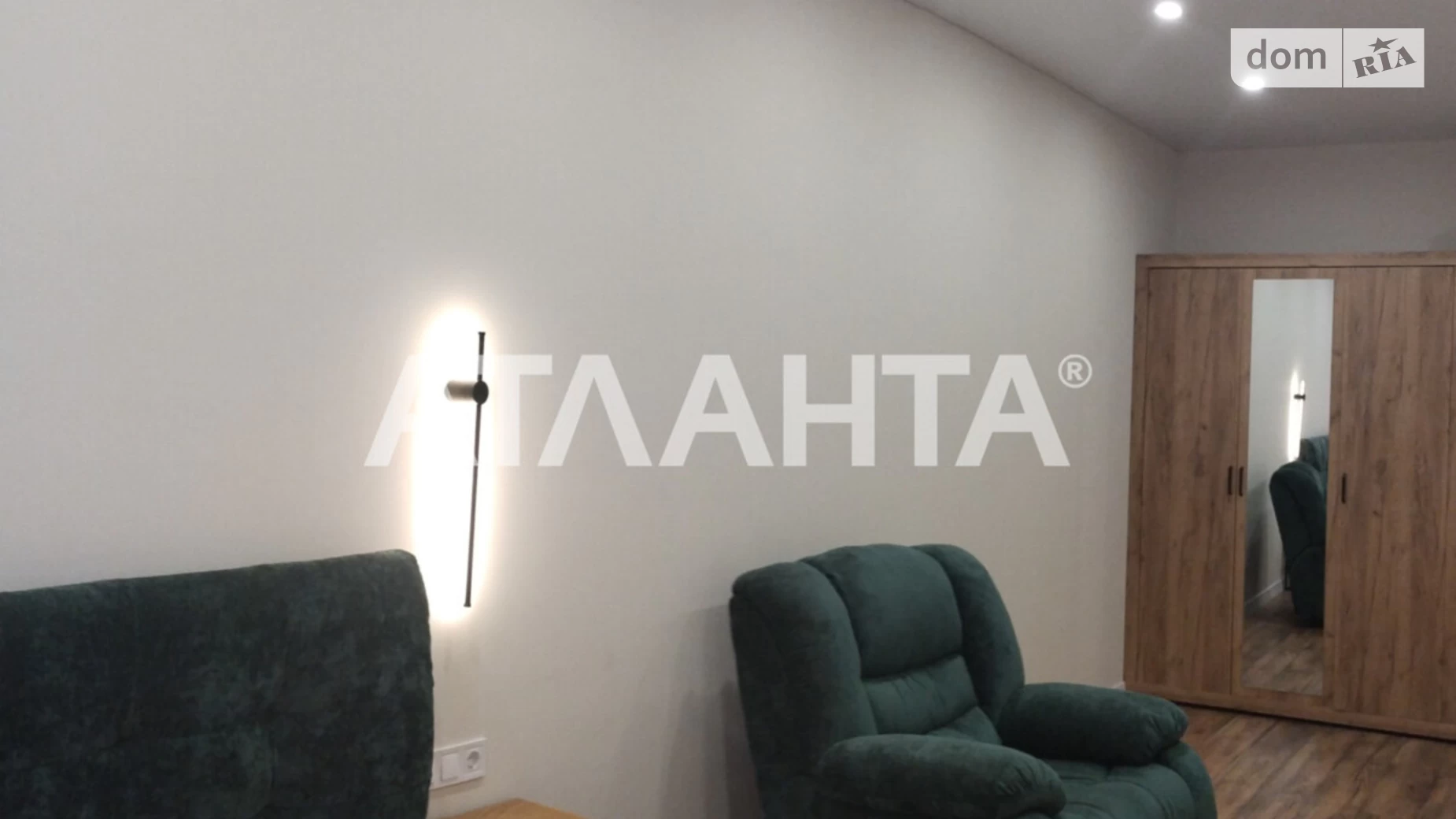 Продається 2-кімнатна квартира 70.2 кв. м у Одесі, просп. Гагаріна, 19В - фото 5