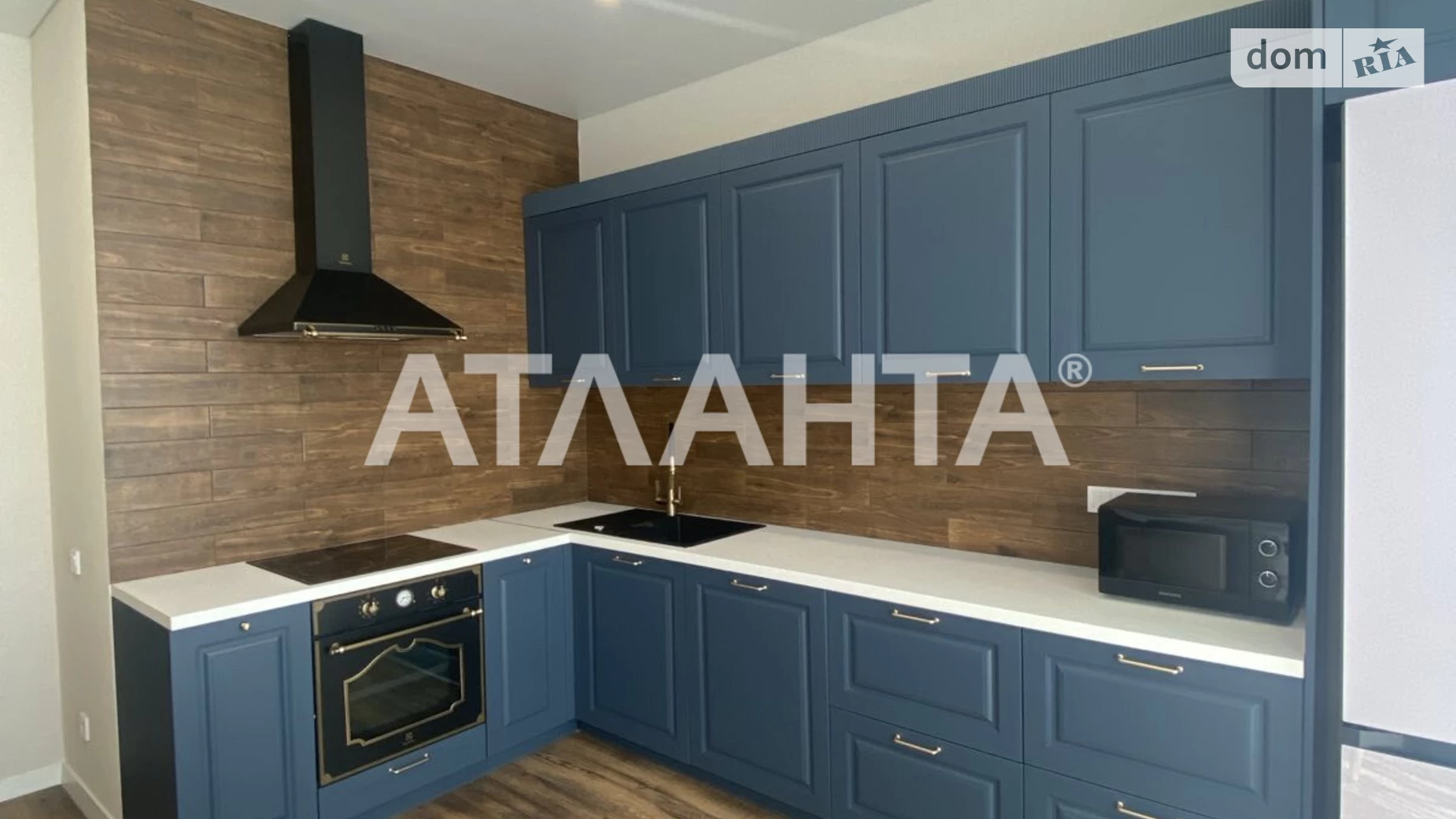 Продається 2-кімнатна квартира 70.2 кв. м у Одесі, просп. Гагаріна - фото 4