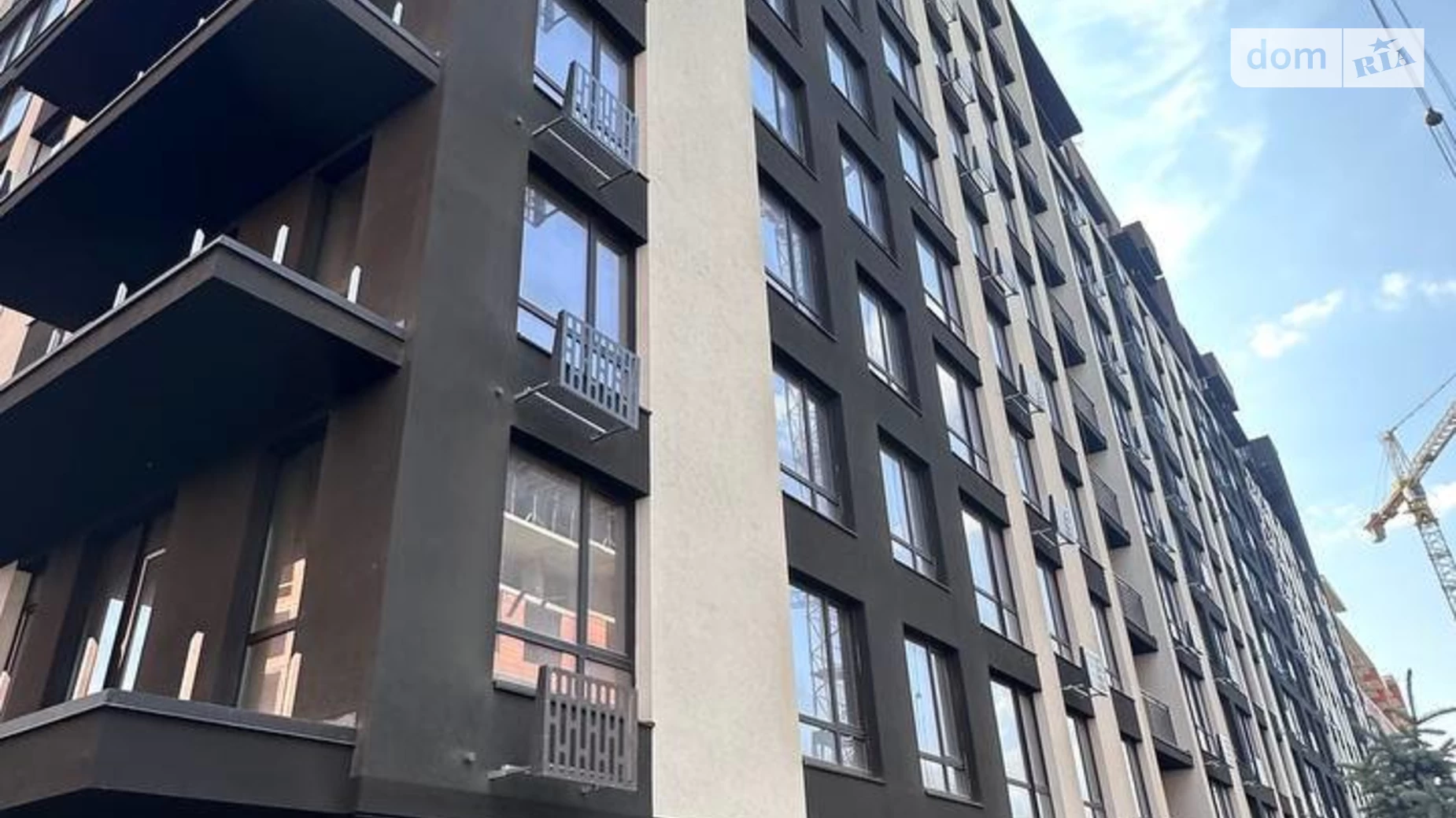 Продается 2-комнатная квартира 56 кв. м в Ивано-Франковске, ул. Левицкого Романа - фото 2