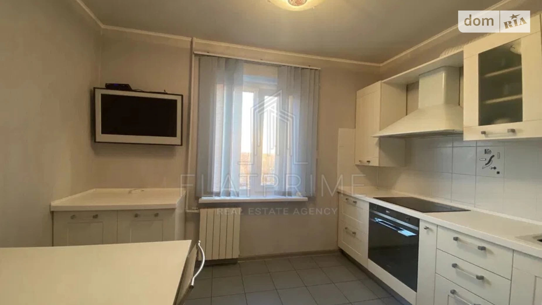 Продається 3-кімнатна квартира 80 кв. м у Києві, цена: 97000 $ - фото 2