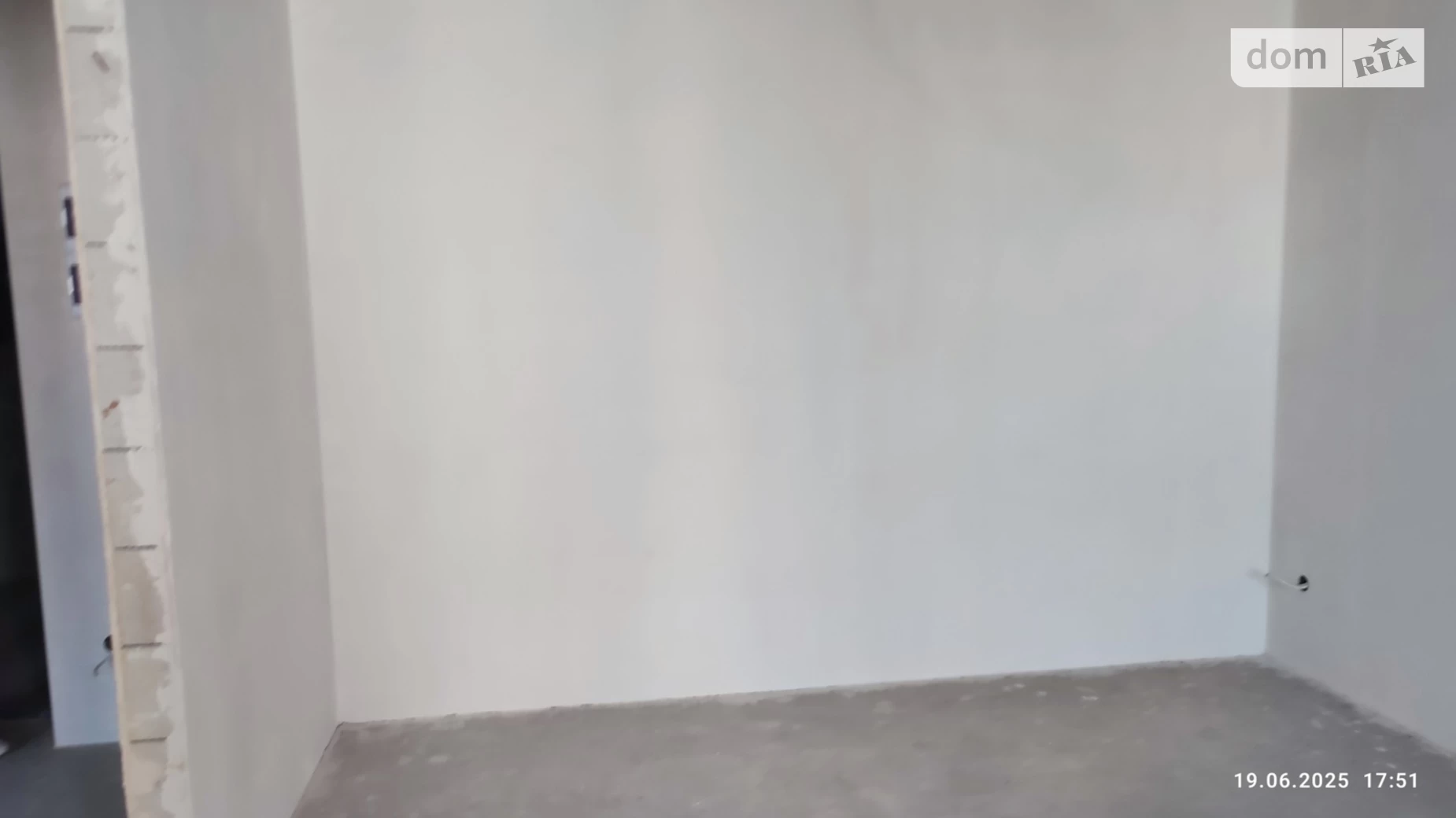 Продается 1-комнатная квартира 49 кв. м в Виннице, ул. Стрелецкая, 1 - фото 2
