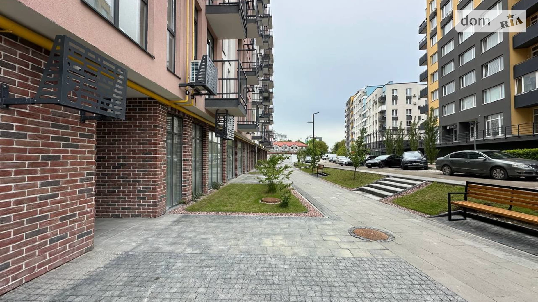 Продается 1-комнатная квартира 48 кв. м в Львове, ул. Под Голоском, 16 - фото 4