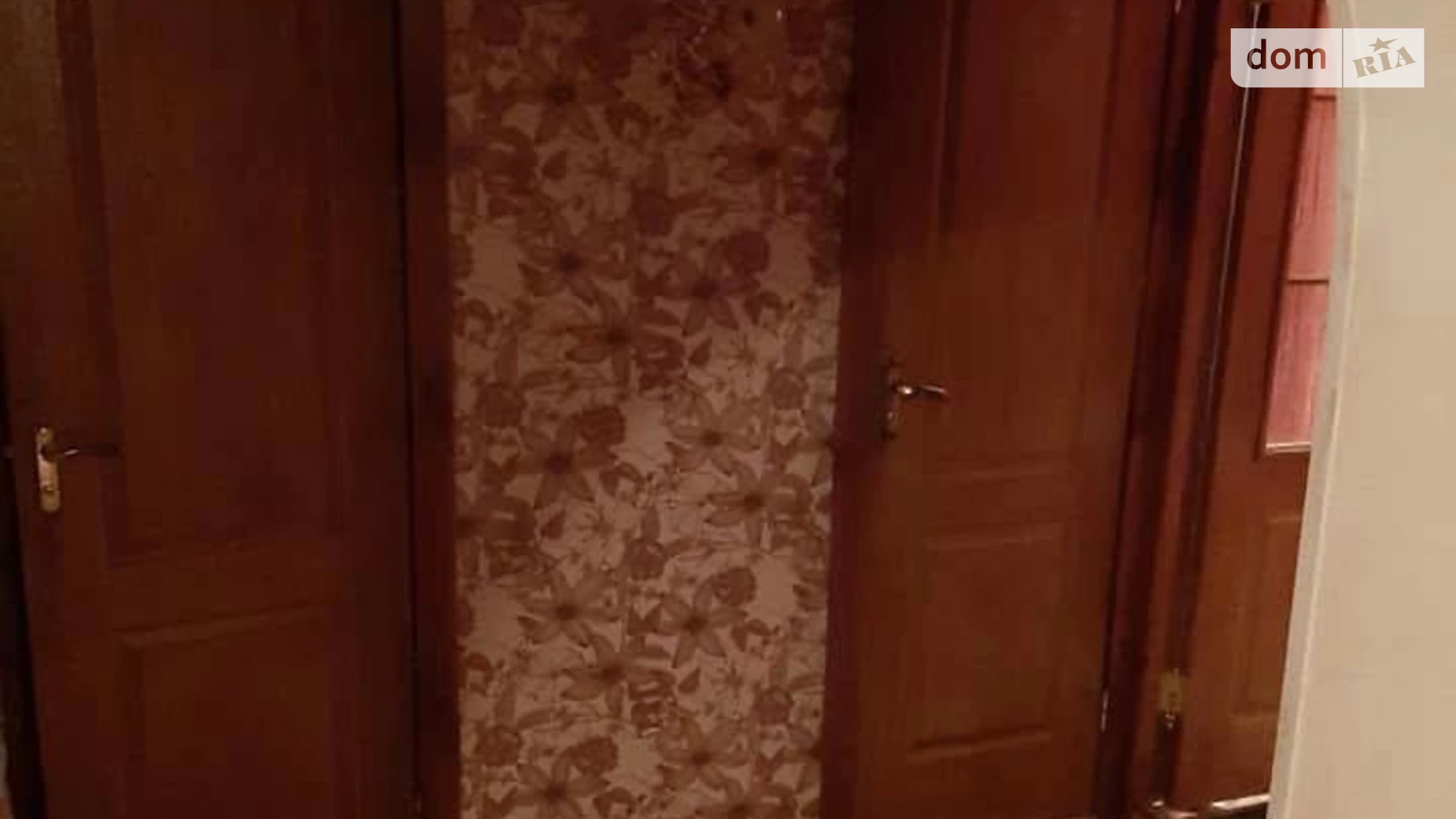Продается 4-комнатная квартира 74.8 кв. м в, цена: 50000 $ - фото 2