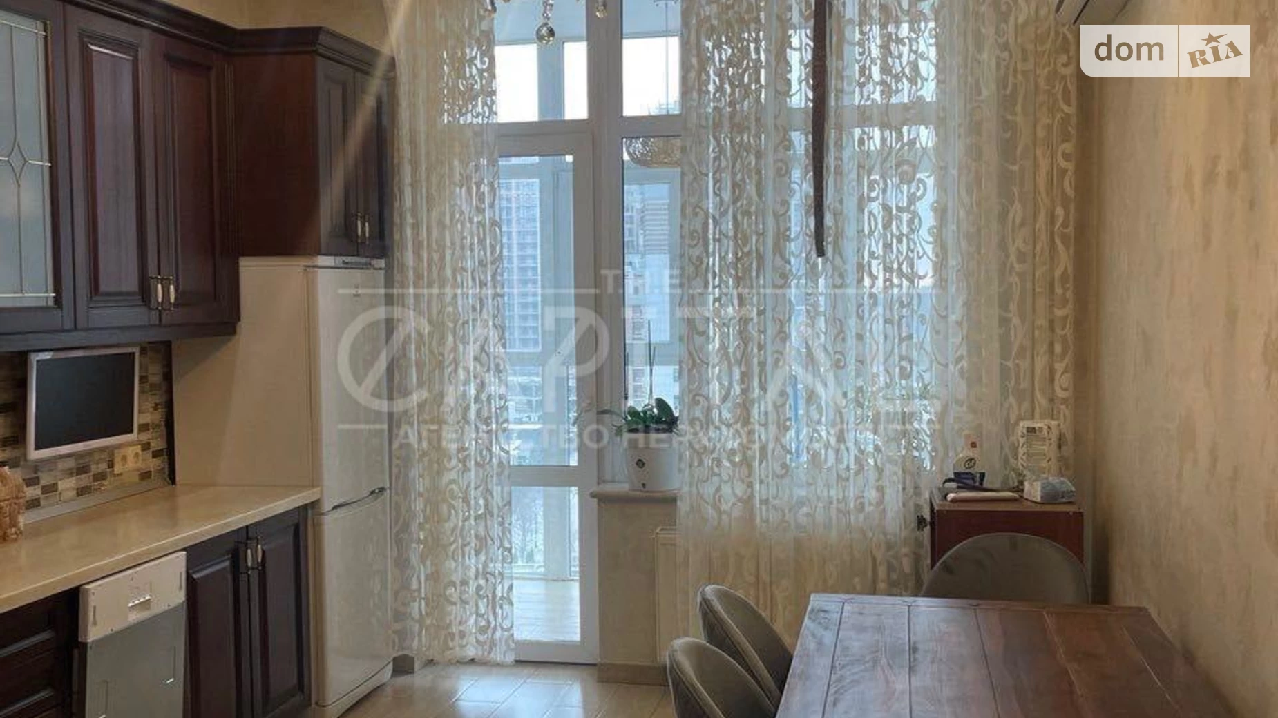 Сдается в аренду 3-комнатная квартира 86 кв. м в Киеве, ул. Андрея Верхогляда(Драгомирова), 1-20А - фото 2