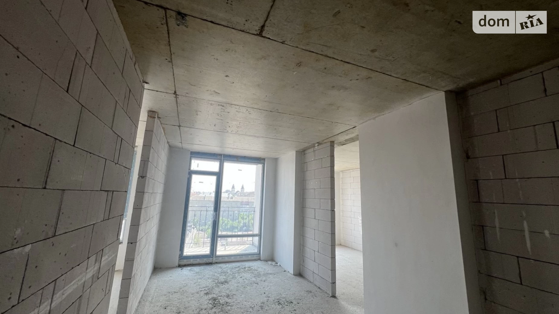 Продается 2-комнатная квартира 58 кв. м в Ивано-Франковске, ул. Бельведерська - фото 3