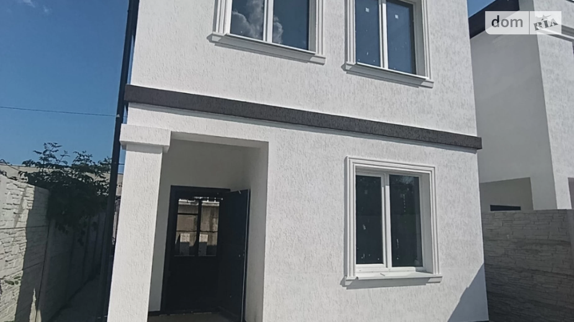 Продается дом на 2 этажа 93 кв. м с участком, цена: 60000 $ - фото 2