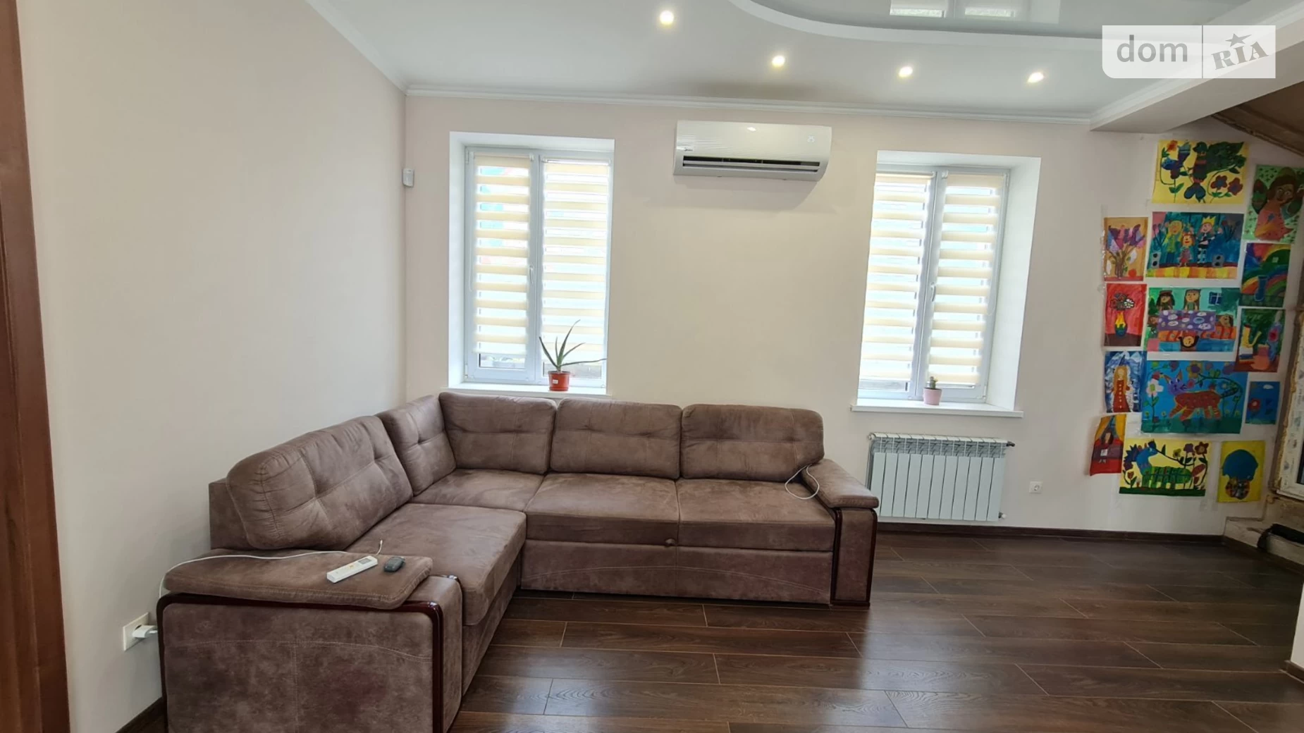 Продается дом на 2 этажа 150 кв. м с беседкой, цена: 125000 $ - фото 2