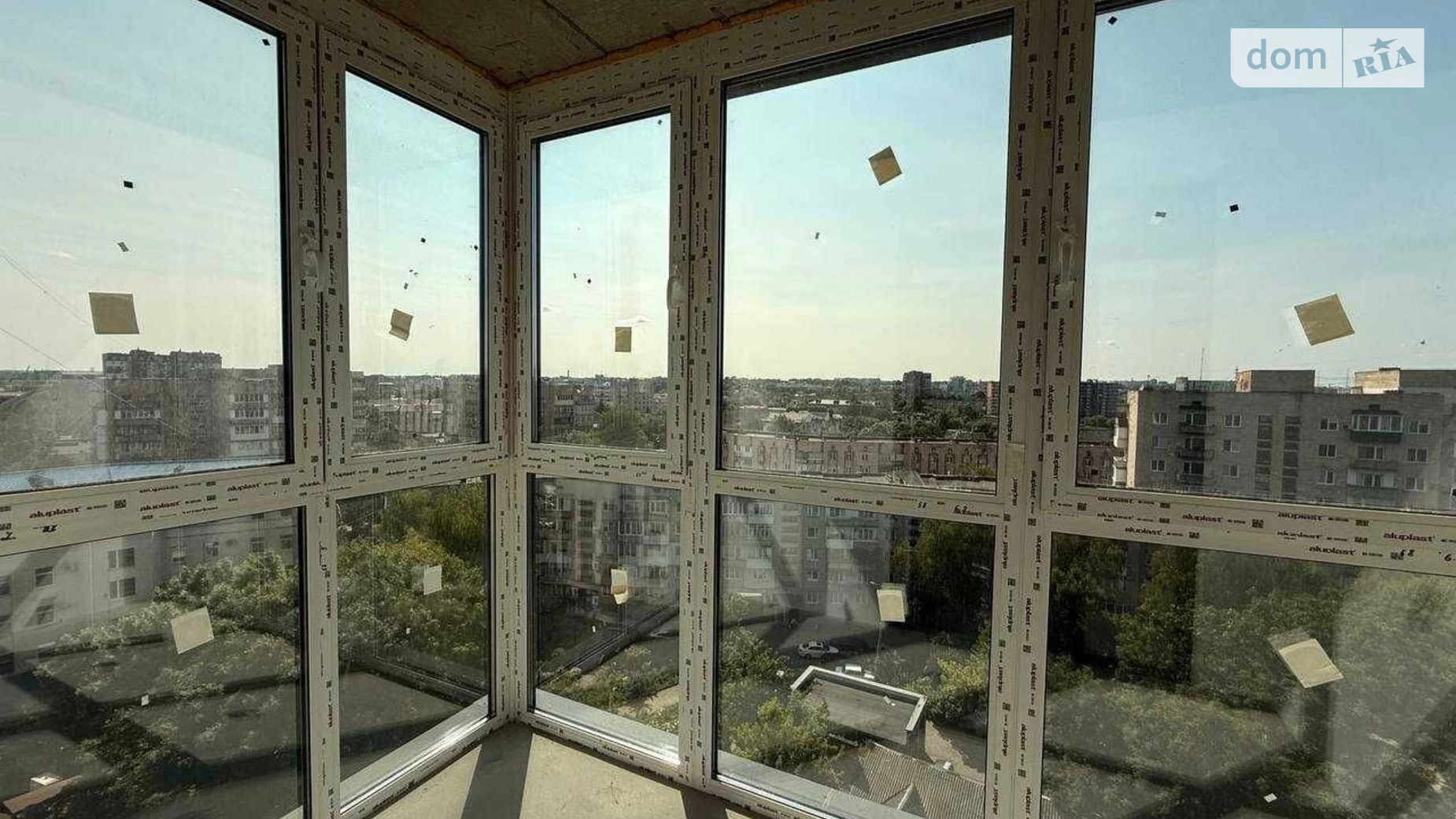 Продается 2-комнатная квартира 57.6 кв. м в Ровно, ул. Кавказская, 32Б - фото 3